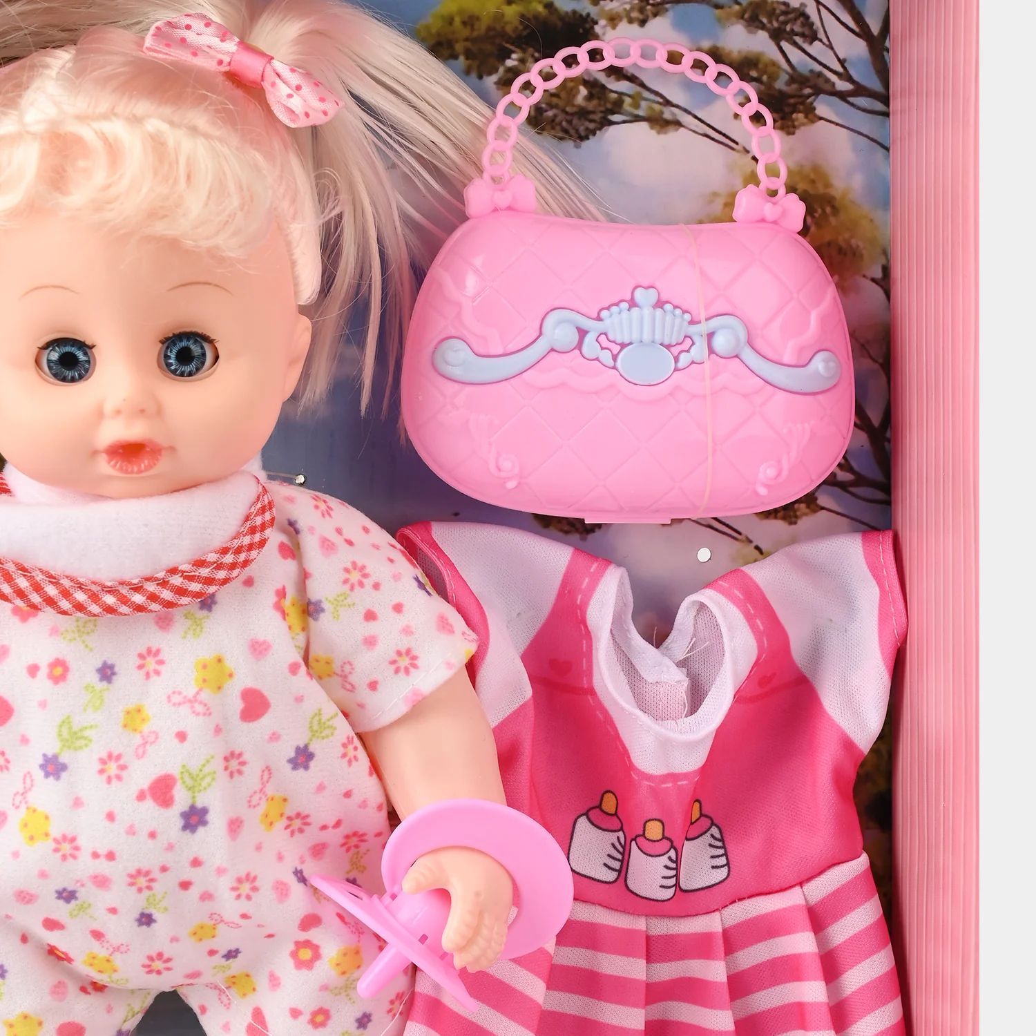 Cute Doll Set with Playful Accessories - Image 4