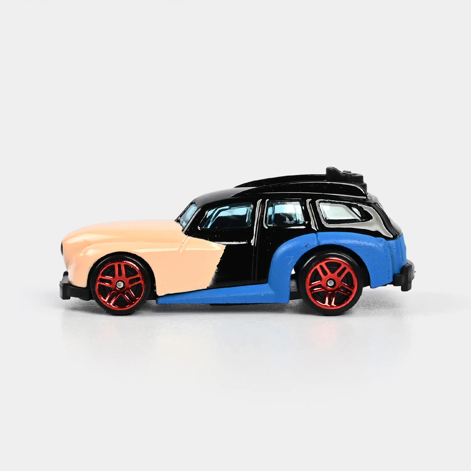 Premium Alloy Toy Car for Kids - Image 3