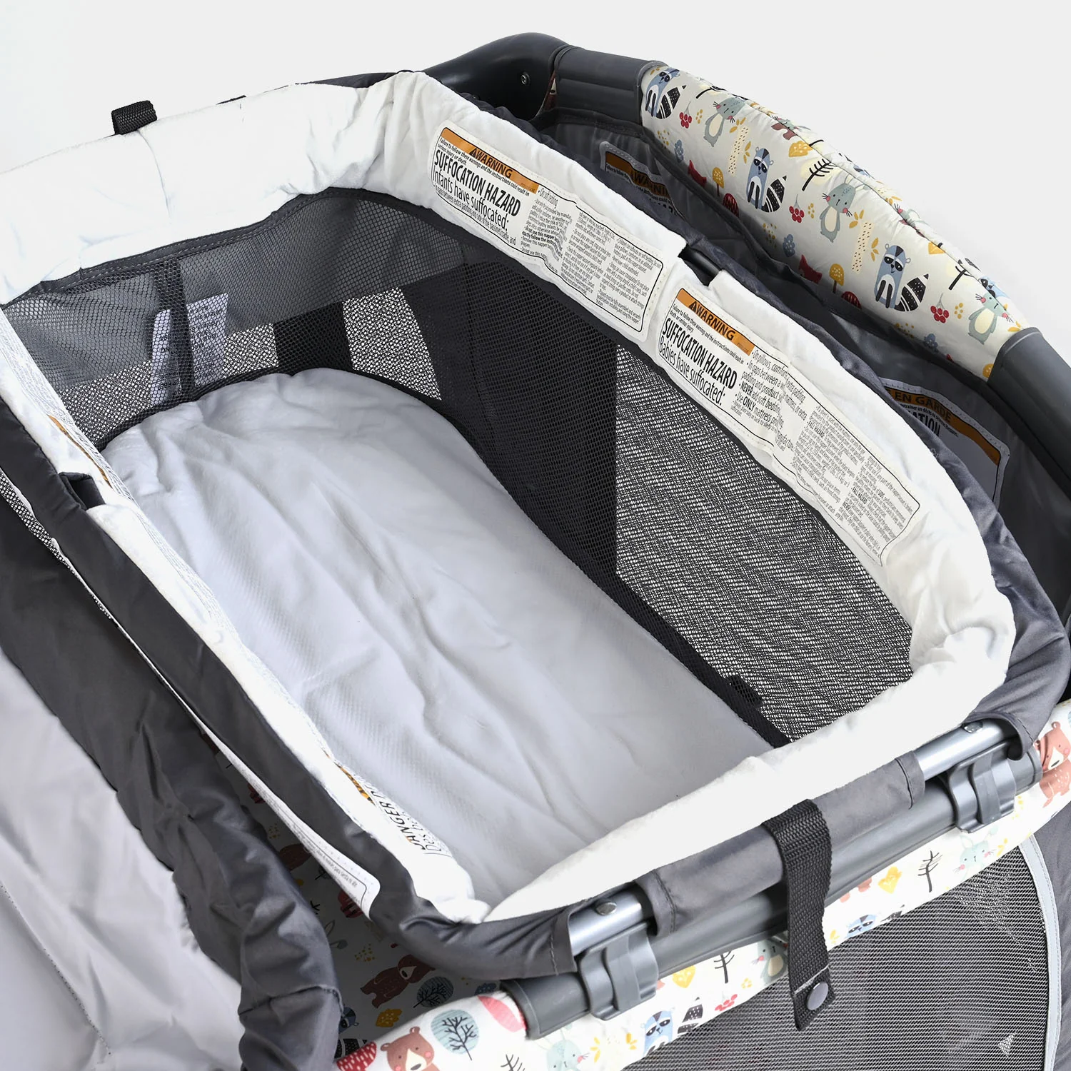 Baby Trend Carry Crib Play Pen L74 - Image 5