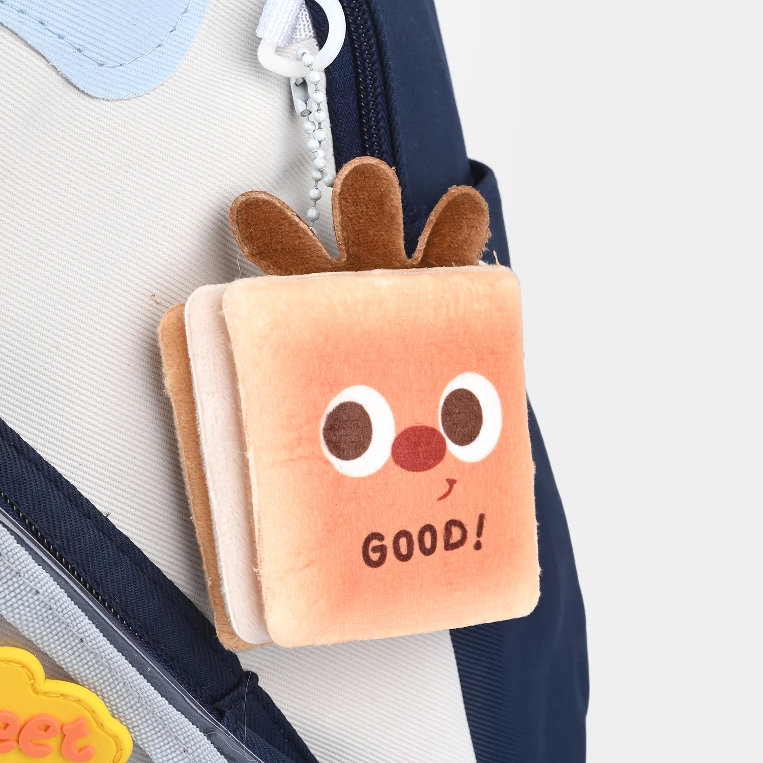Stylish Backpack For kids - Image 3