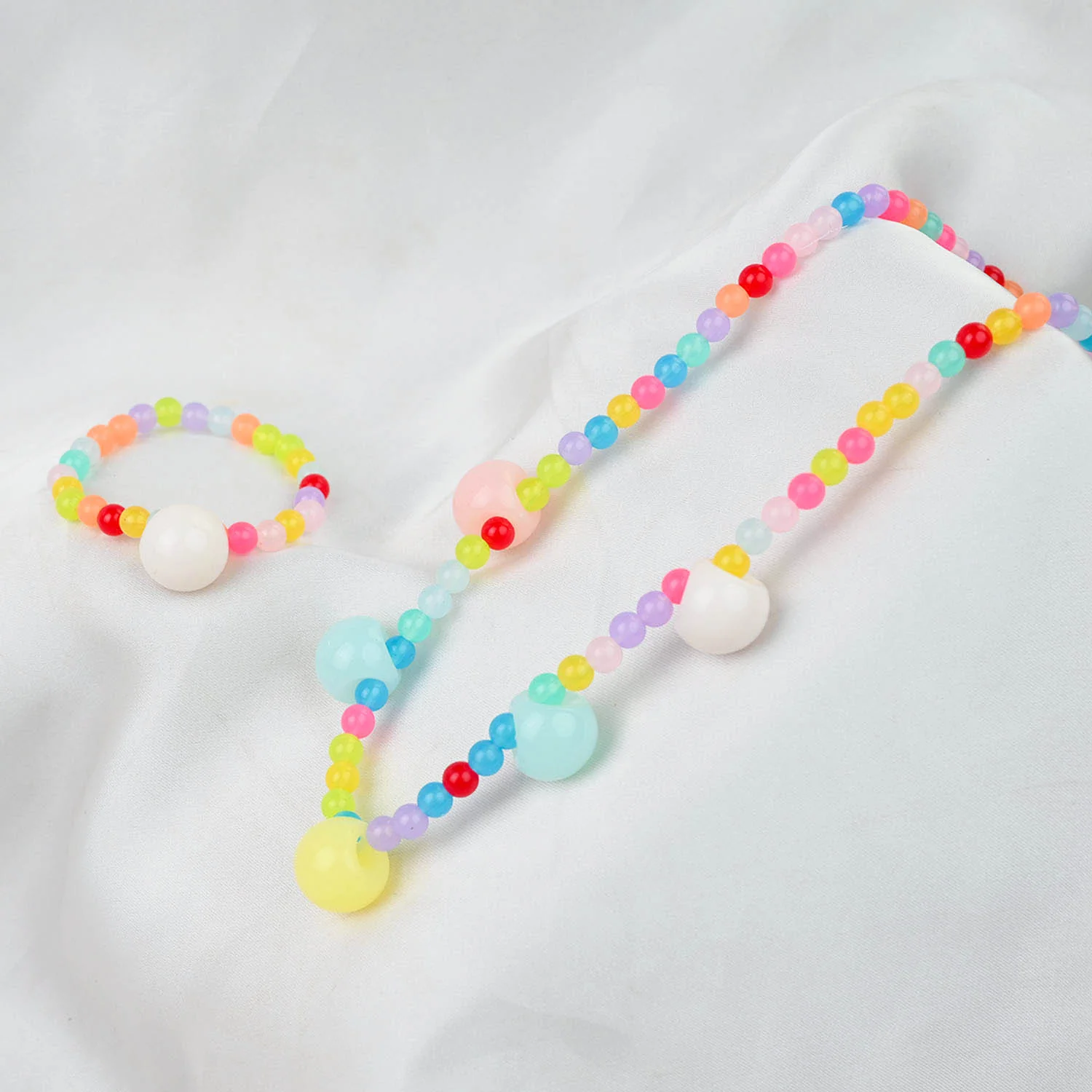 GIRLS CHARM BEADED NECKLACE & BRACELET