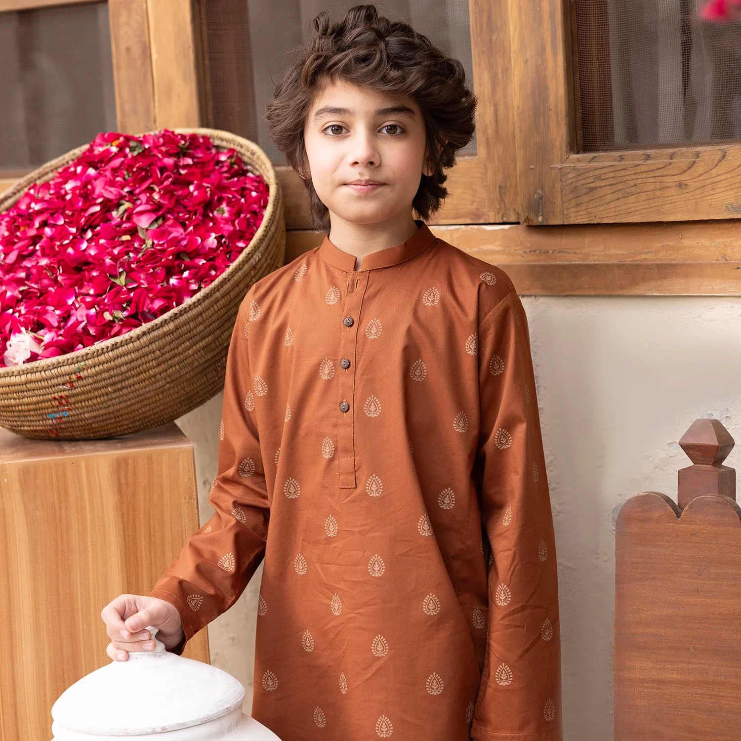 Boys Cotton Poplin Printed Kurta (Brown Blended) - Image 2