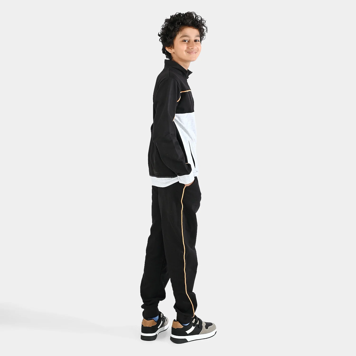 Boys Jersey/Terry 2 Piece Suit Lakers - Black/Grey - Image 5