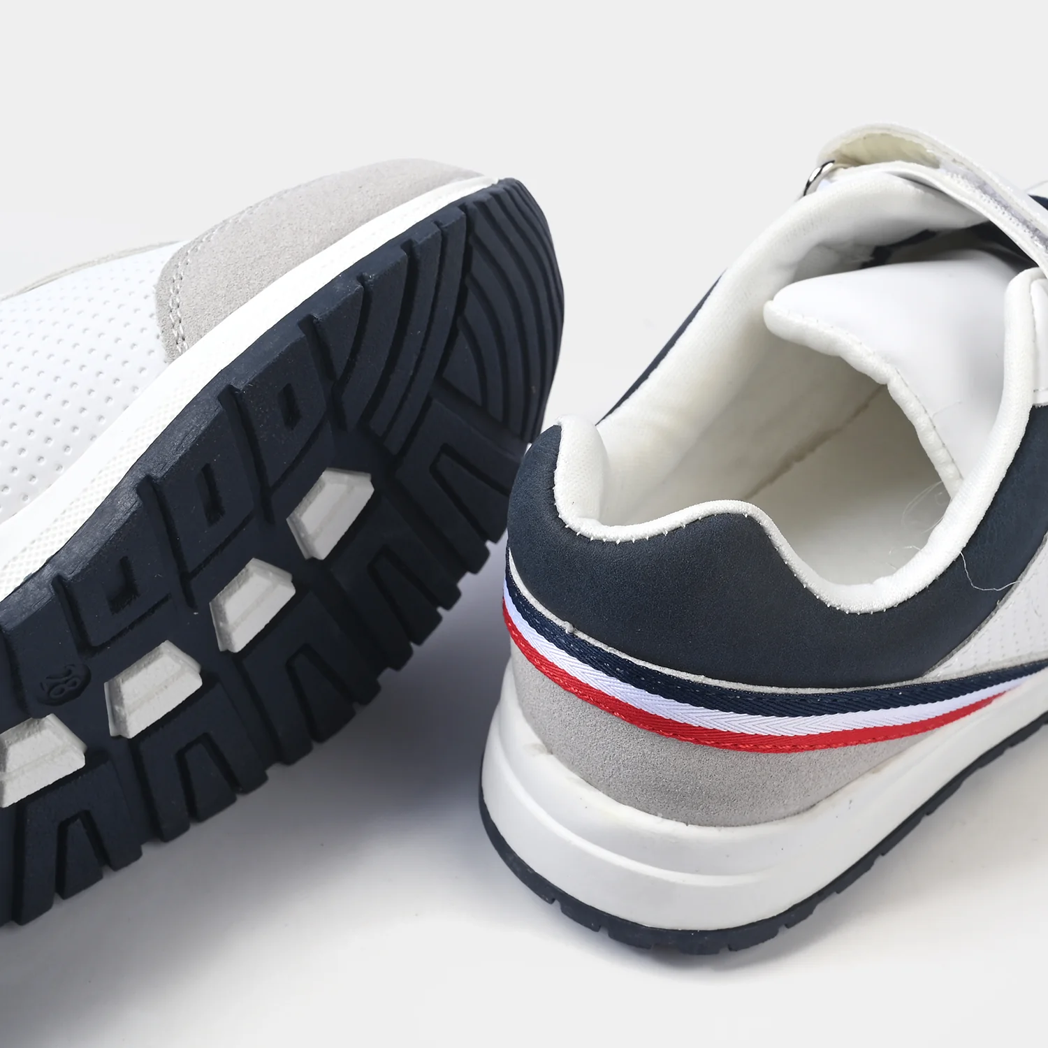 Boys Joggers XR619-036-Whte/Navy - Image 2