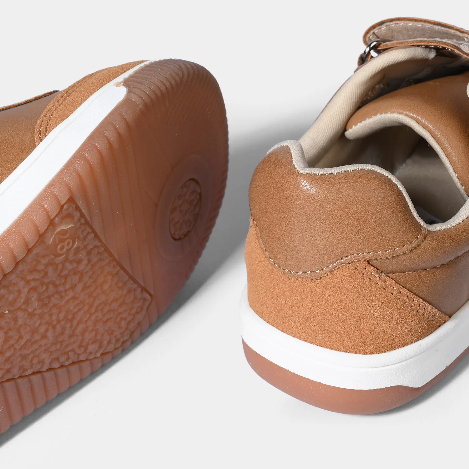 Boys Sneakers XR620-006 - Camel/Brown - Image 2