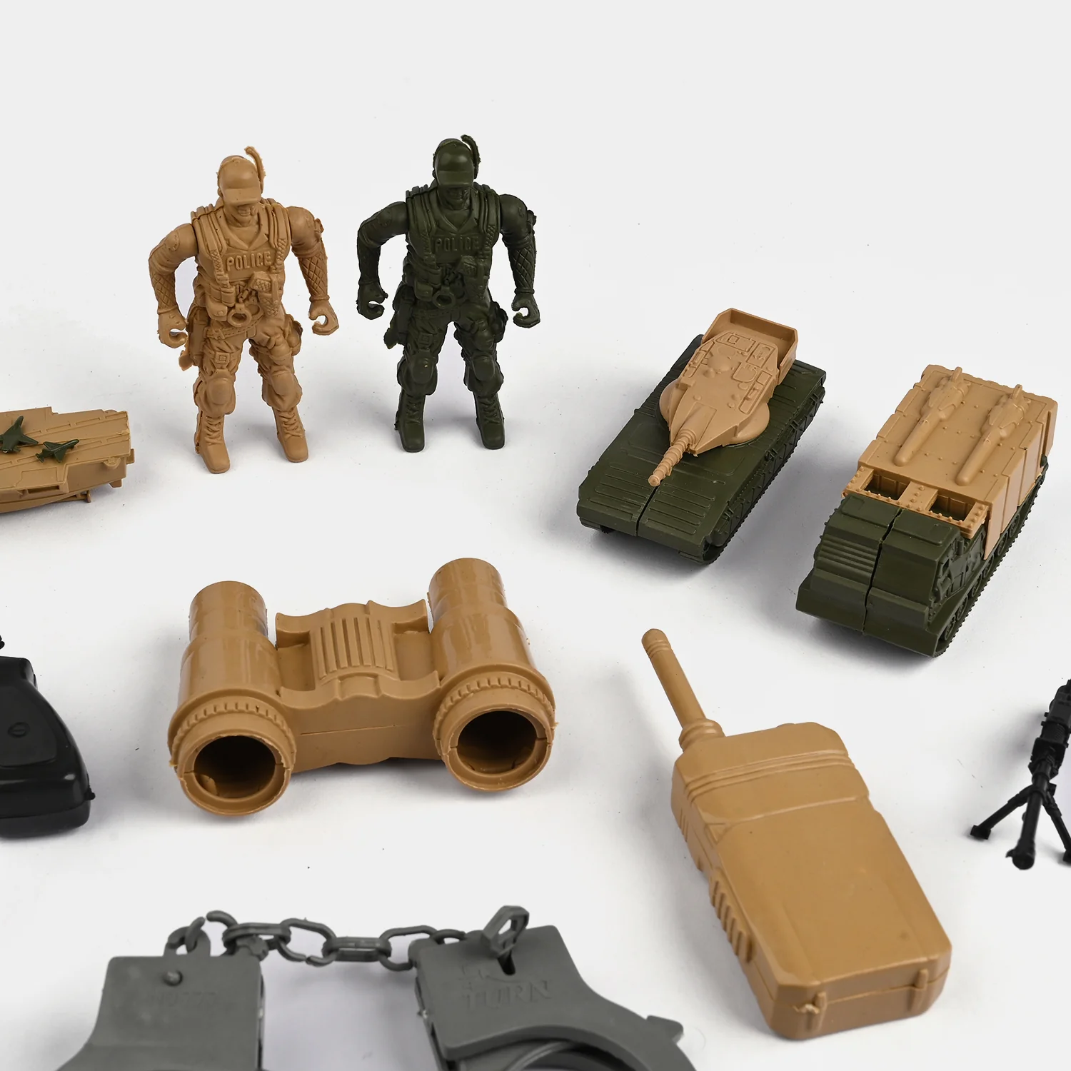 Military-Themed Small Toy Play Set for Kids - Image 2
