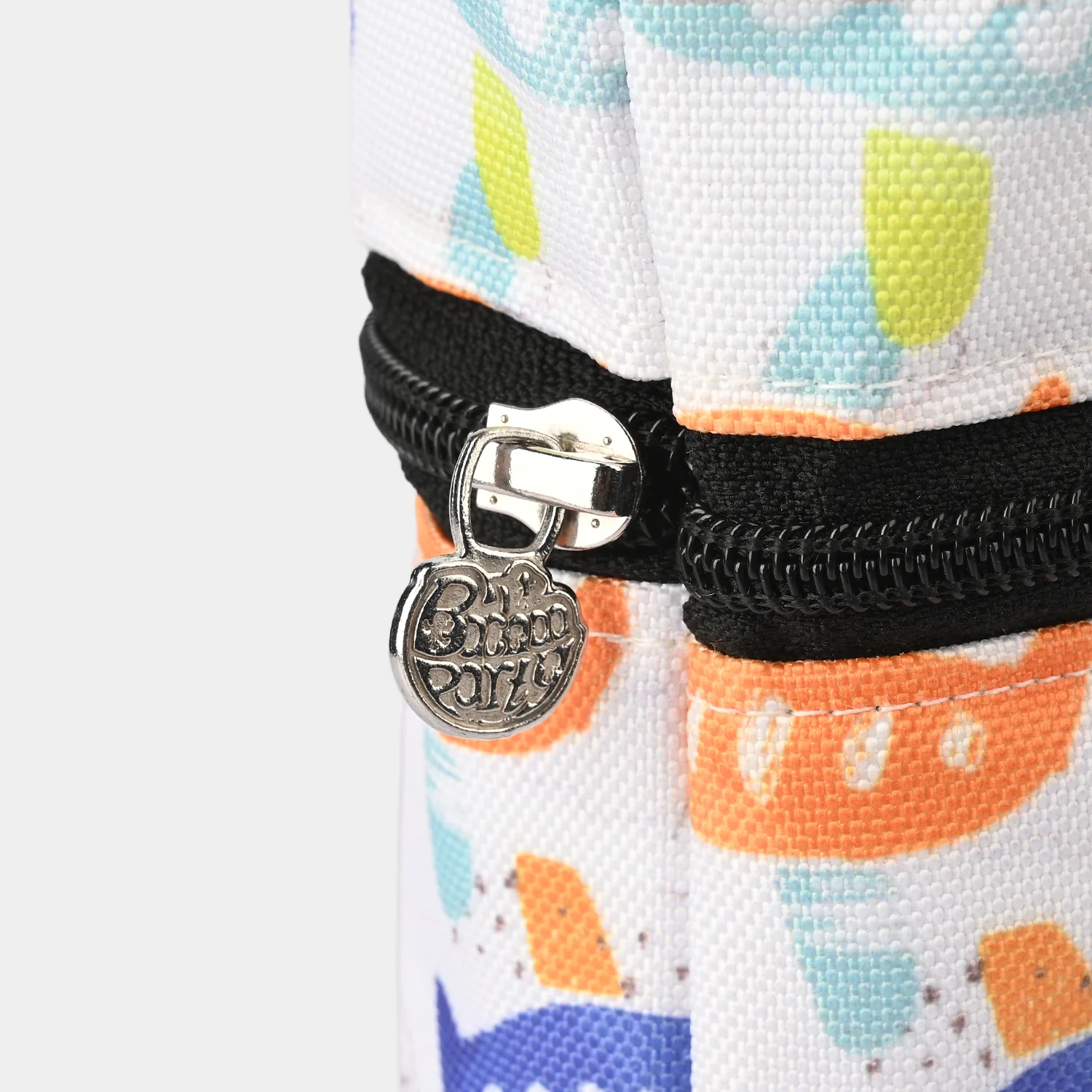 BABY FEEDER COVER/POUCH - Image 2