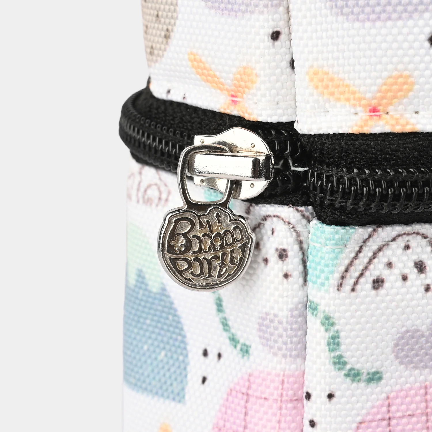 BABY FEEDER COVER/POUCH - Image 2