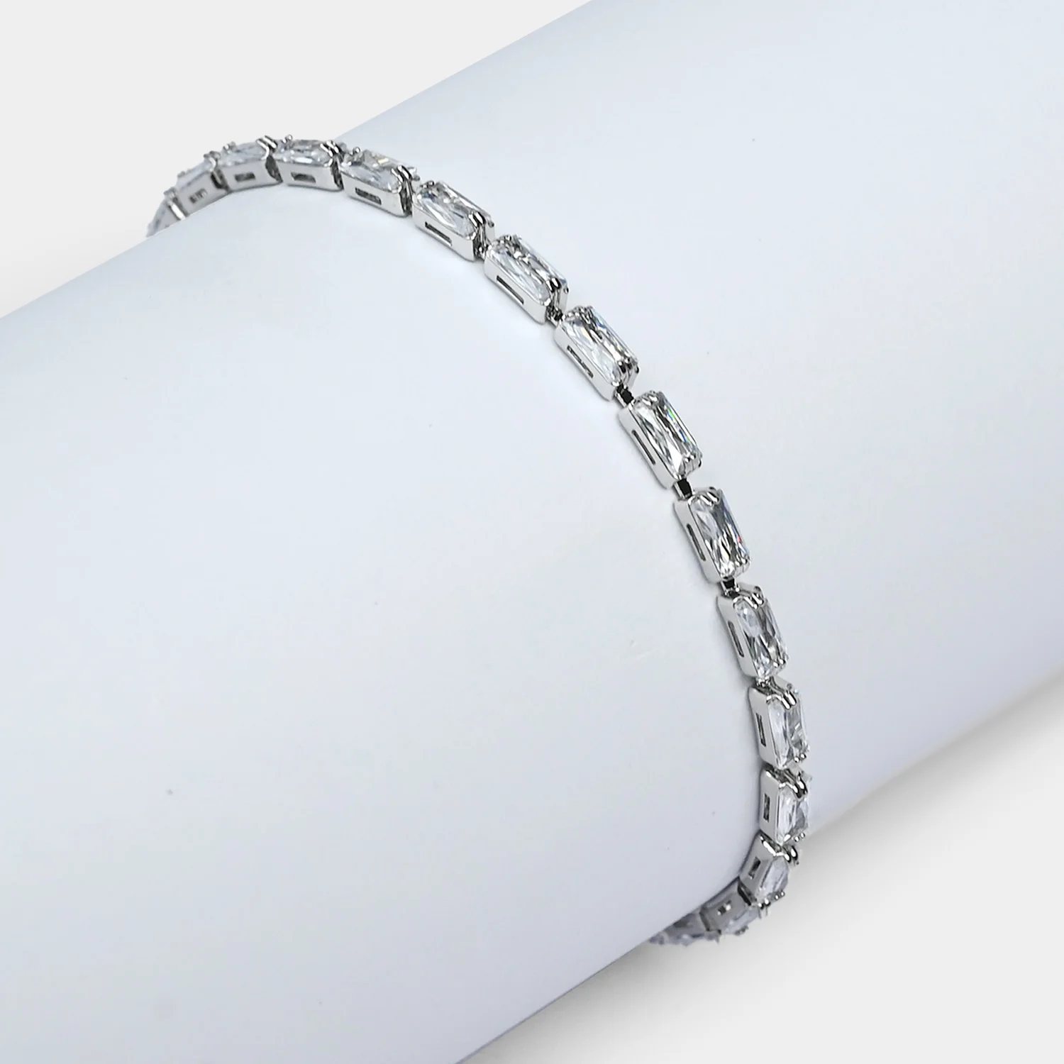 Elegant Fancy Chain Bracelet for Girls