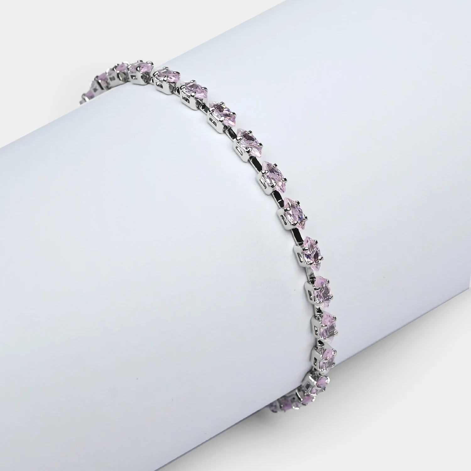 Elegant Fancy Chain Bracelet for Girls