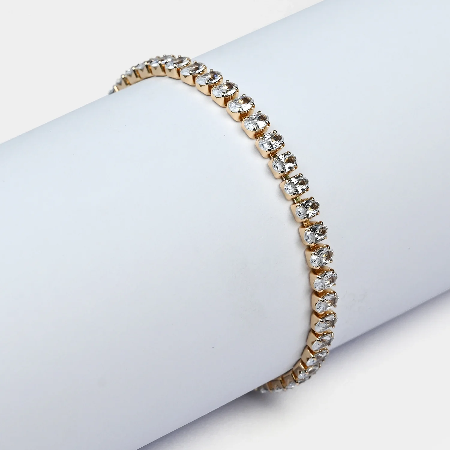 Elegant Fancy Chain Bracelet for Girls