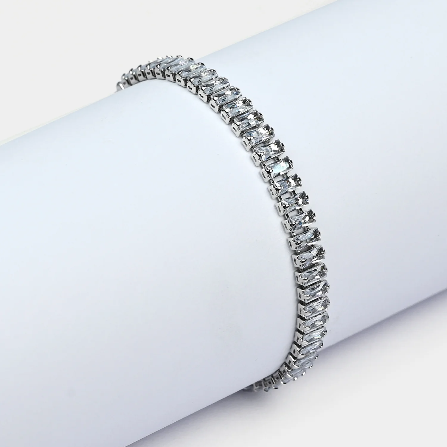 Elegant Fancy Chain Bracelet for Girls