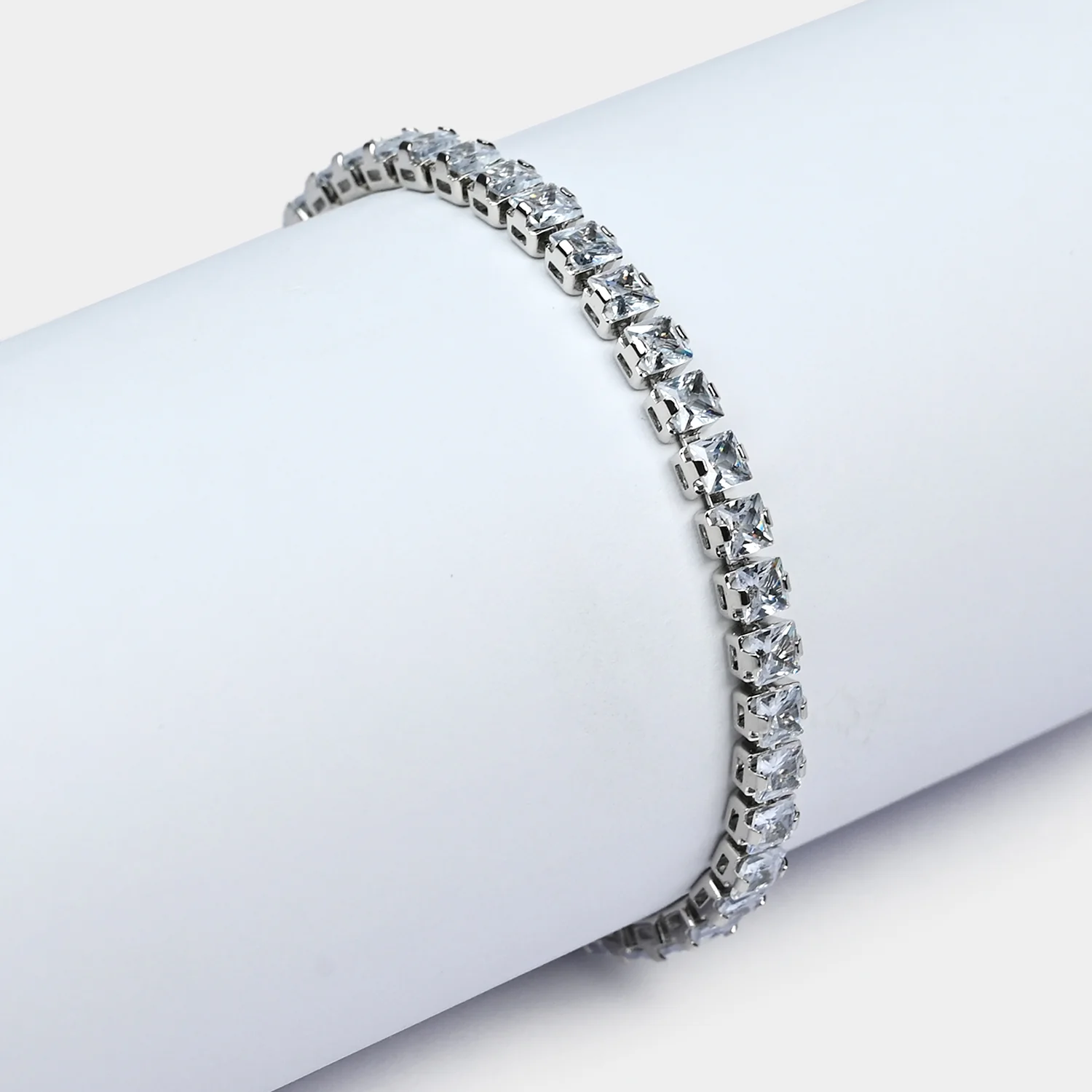 Elegant Fancy Chain Bracelet for Girls
