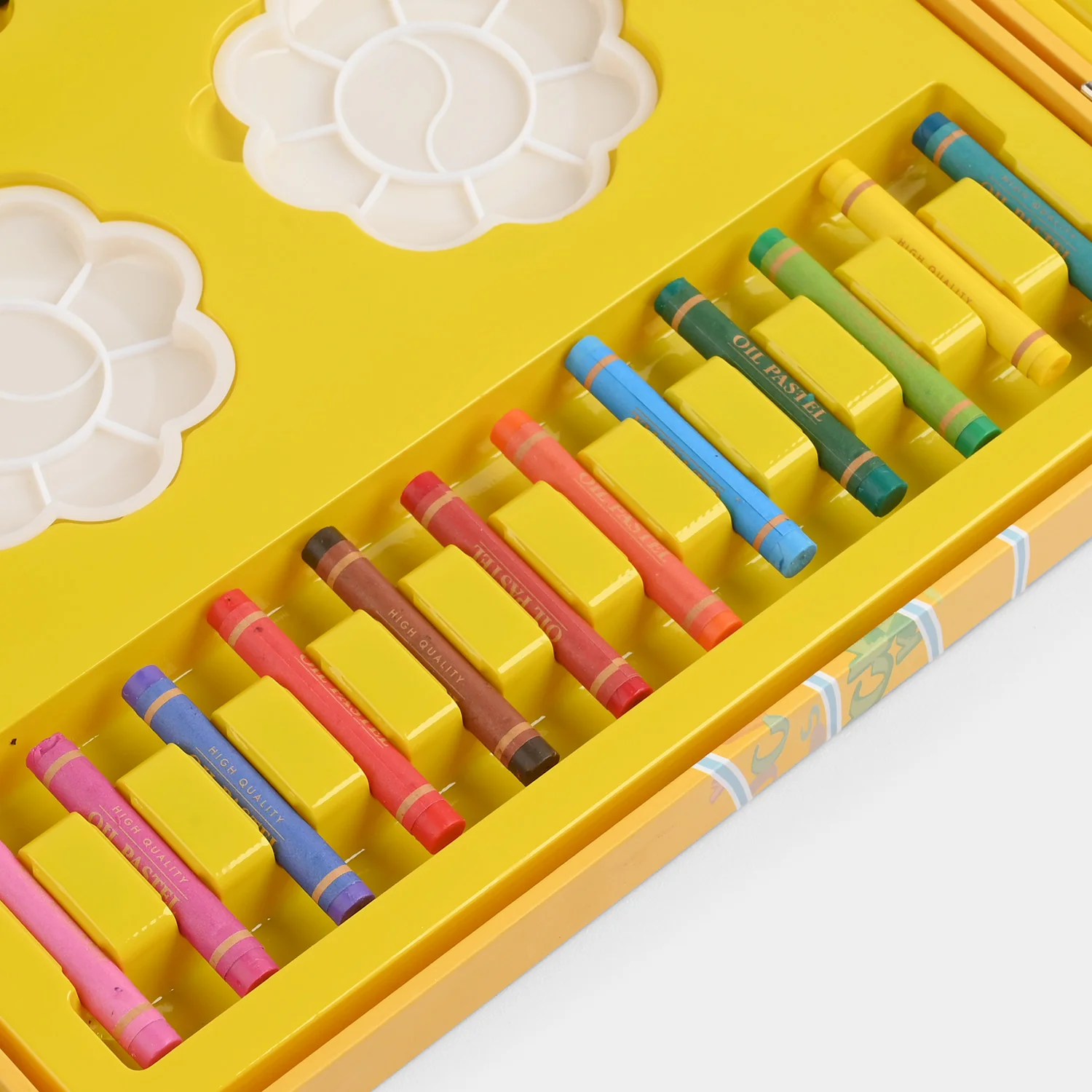 68-Piece Kids Art Set with Carry Case - Image 6