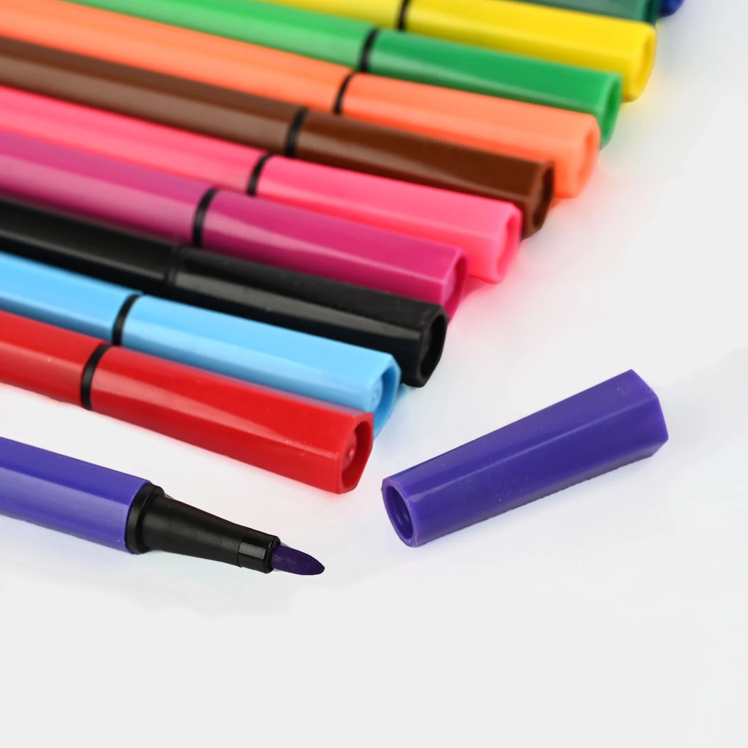 Color Marker 12Pcs - Image 2