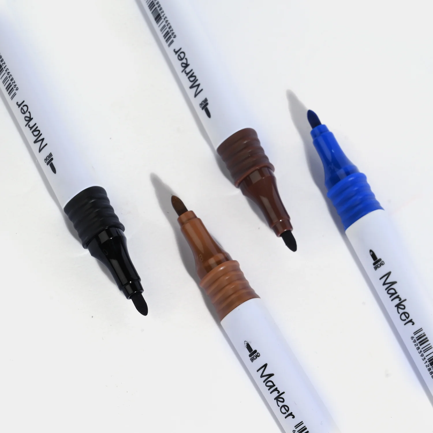 Color Marker Set 24Pcs - Image 2