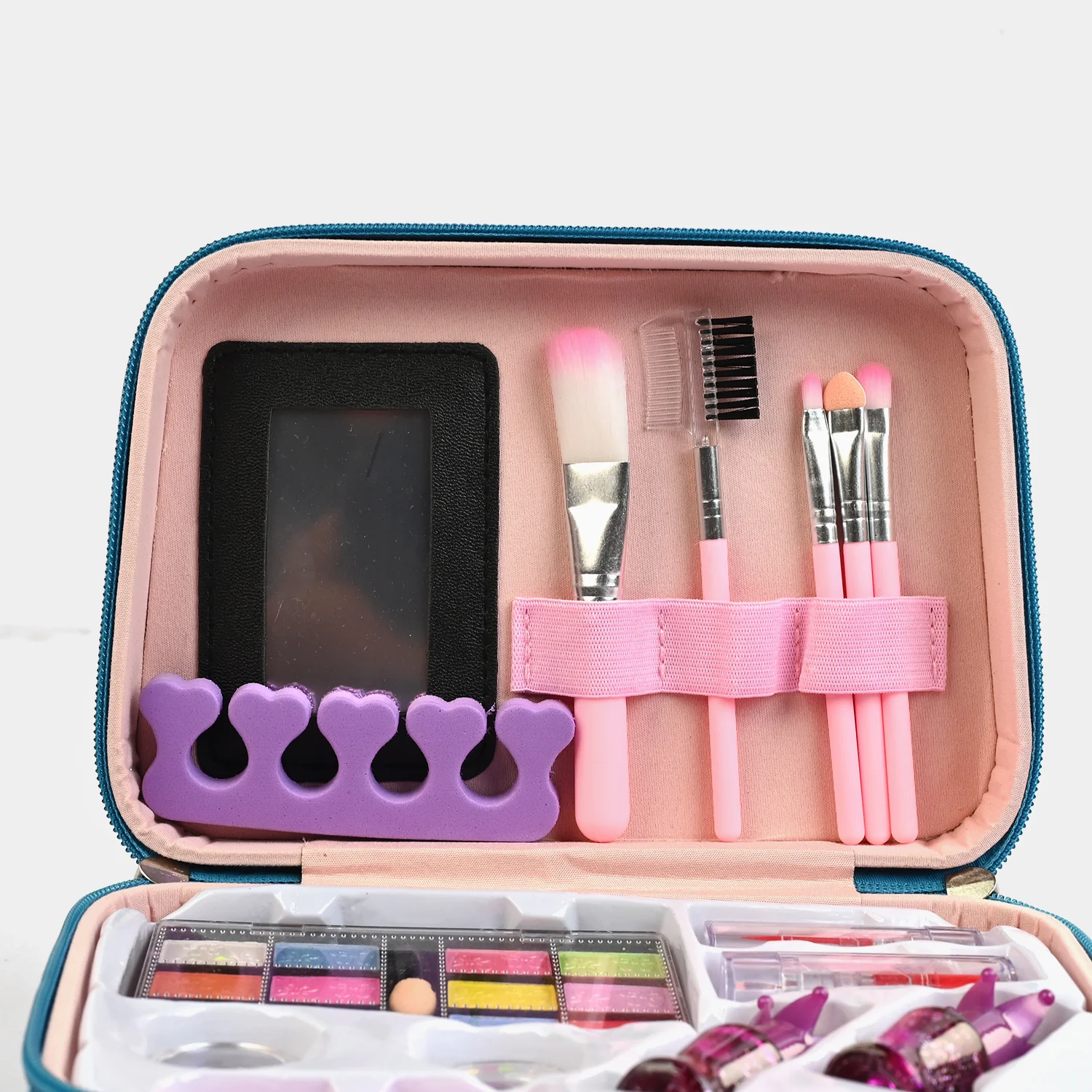 Briefcase Makeup Set For Girls - Image 5