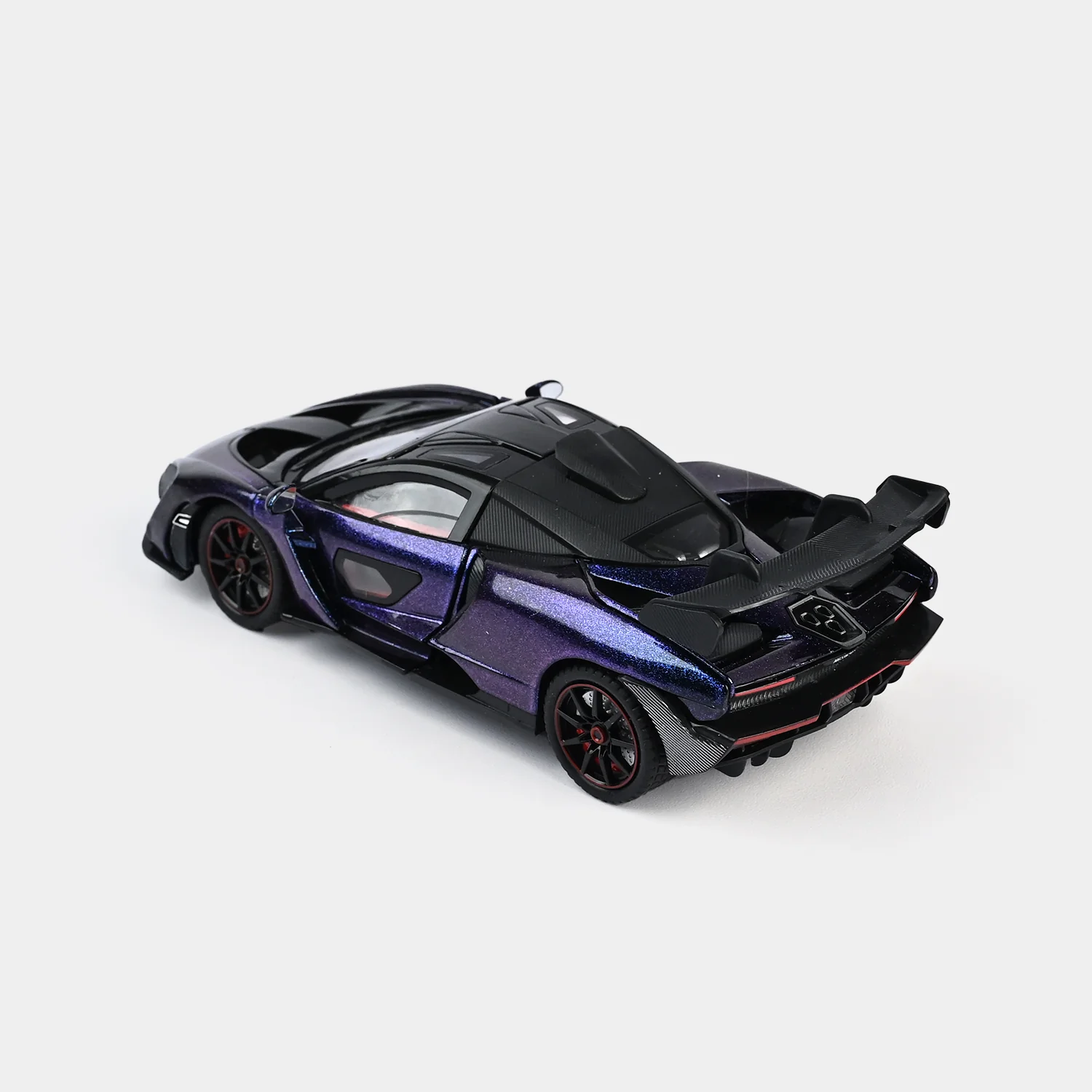 DIE-CAST MODEL PULLBACK CAR WITH LIGHT SOUND - Image 7