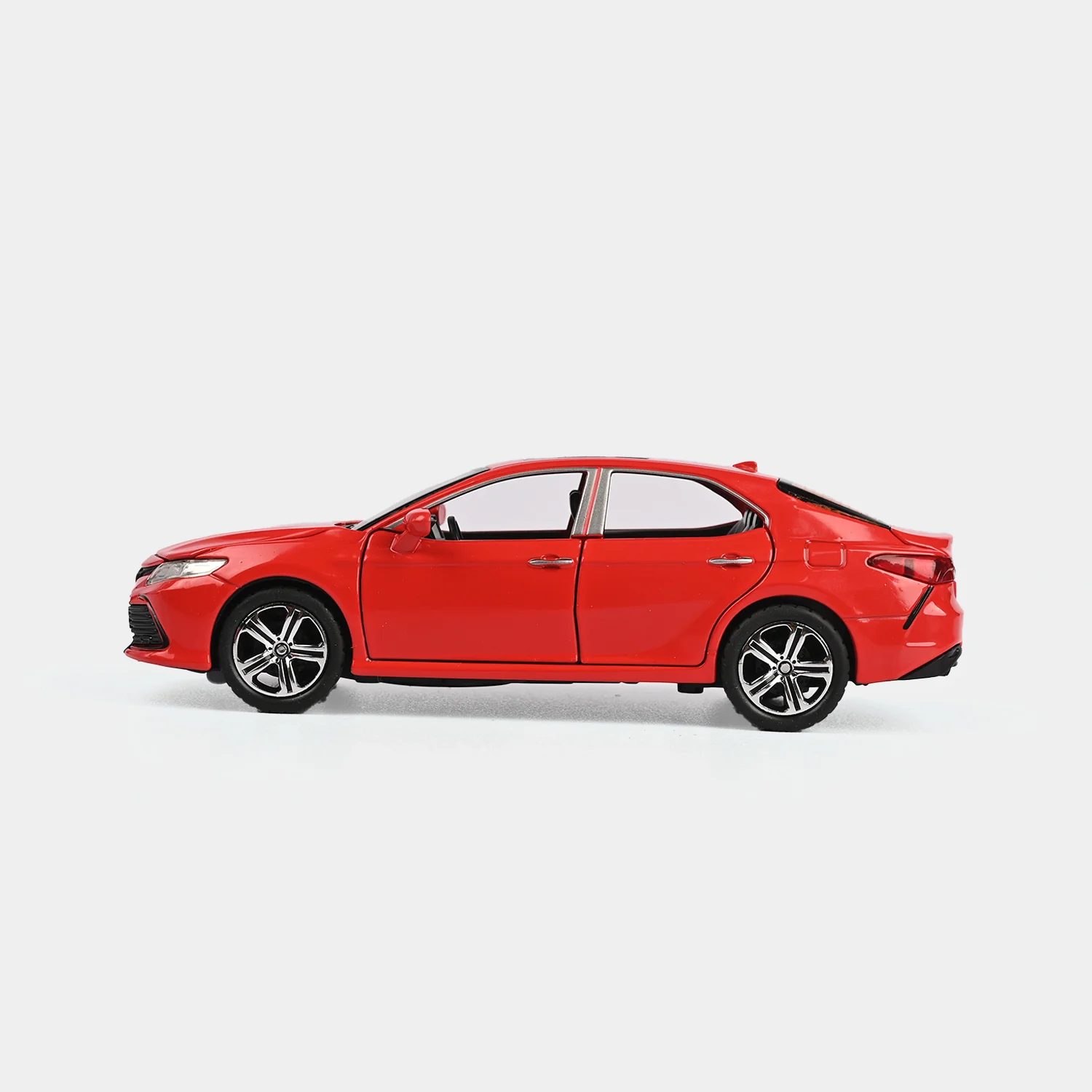 1:28 Scale Die Cast Model Car for Kids - Image 4