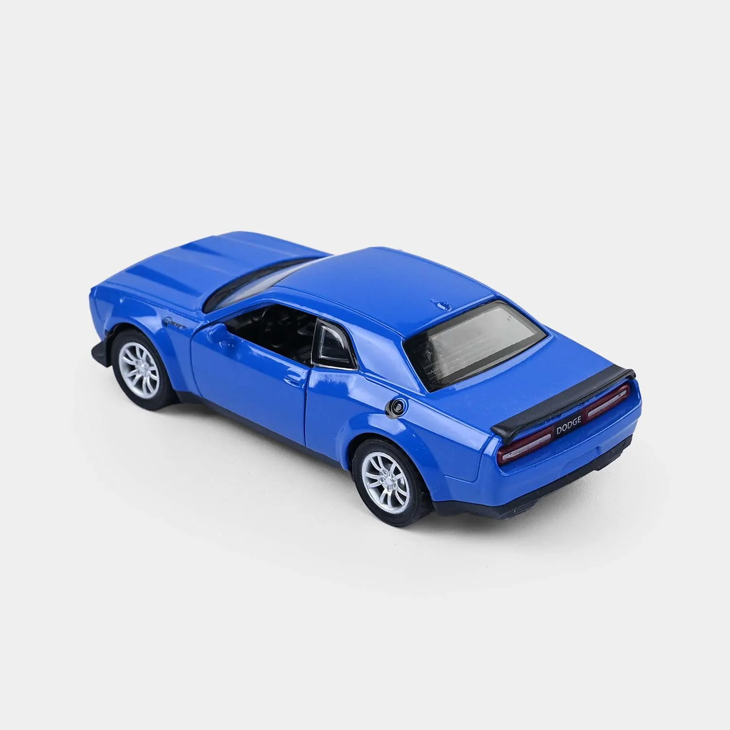 Die-Cast Model Car with Light & Sound for Kids - Image 5