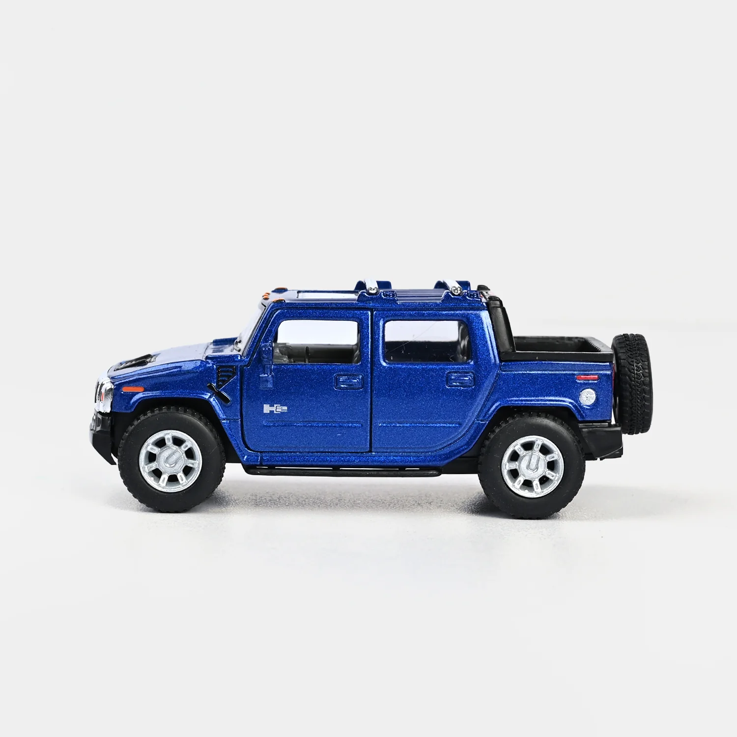 Die-Cast Model Car for Kids - Image 3