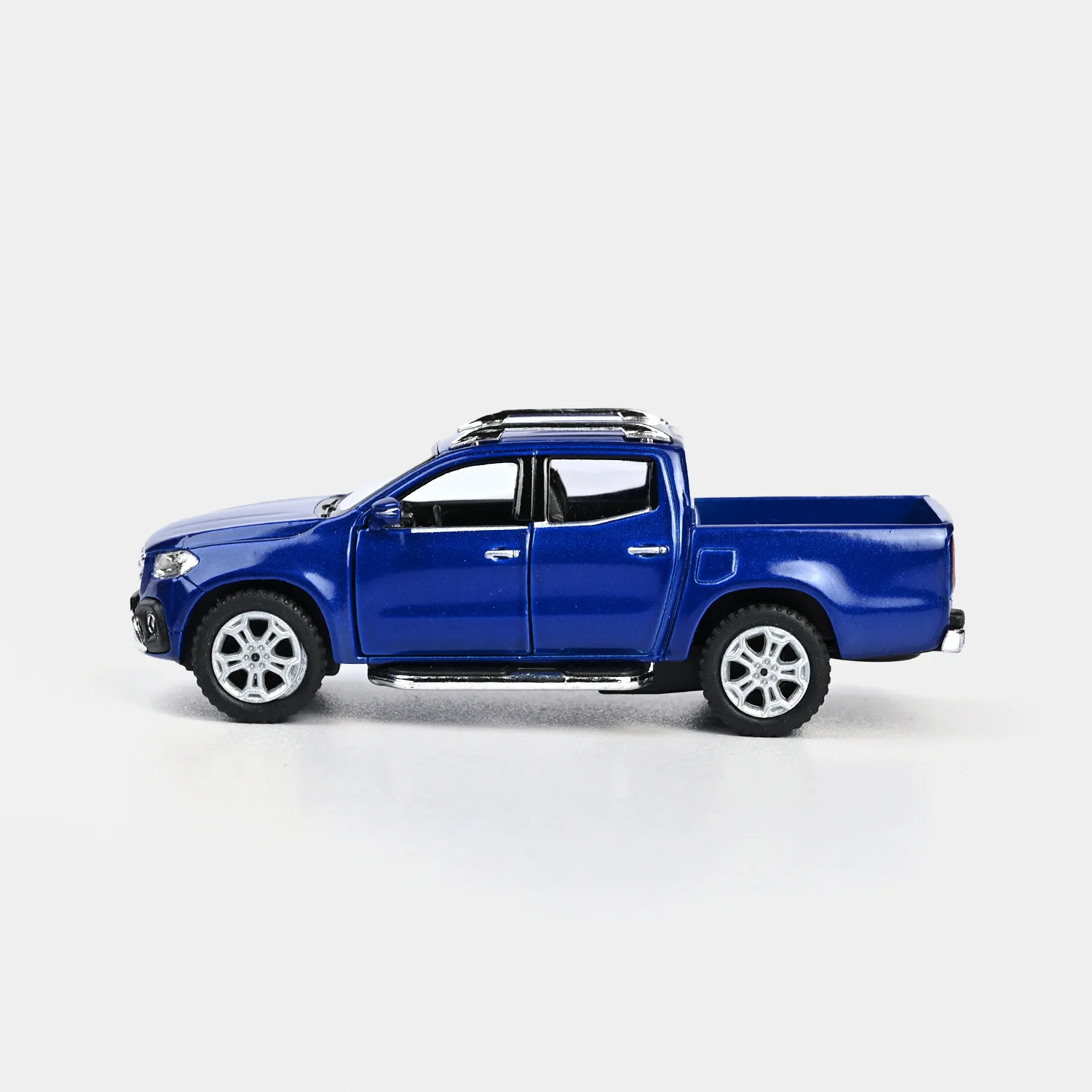 Die-Cast Model Car for Kids - Image 4