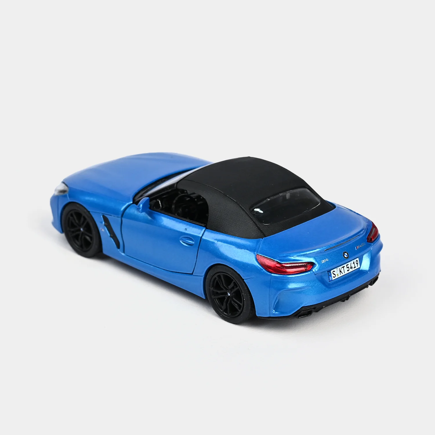 Die-Cast Model Car for Kids - Image 6