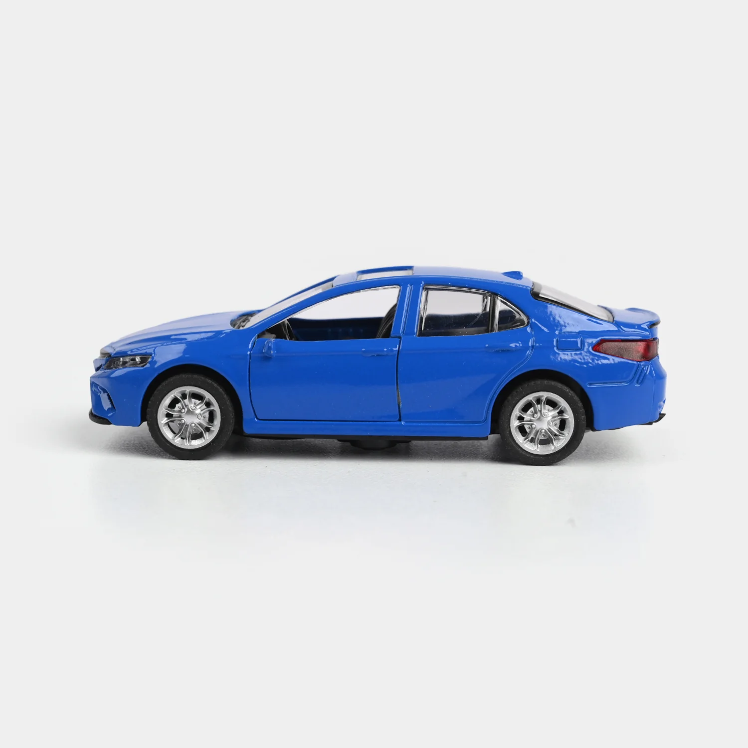 Die-Cast Model Car for Kids - Image 3