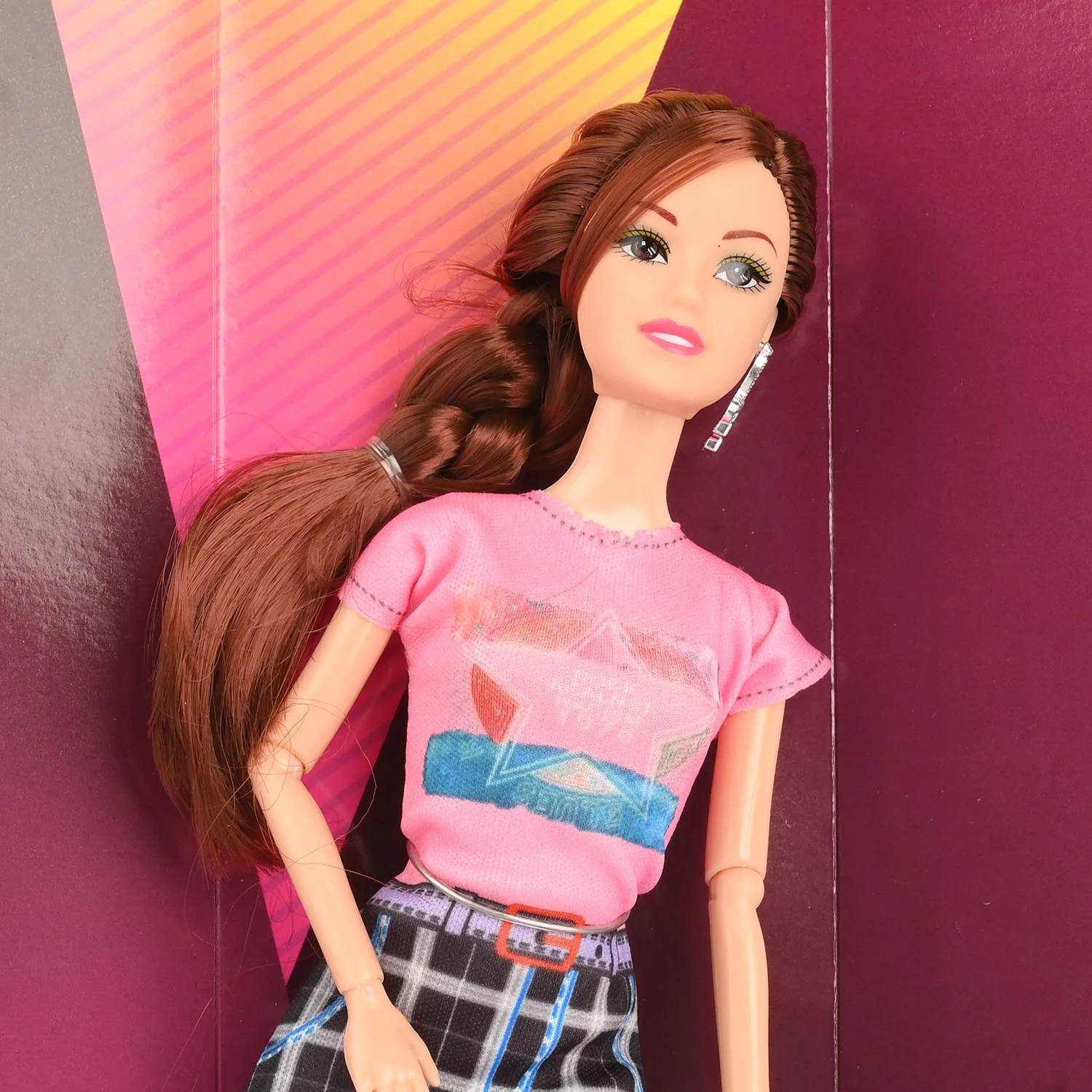 Fashion Girl Doll – Stylish 11.5" Poseable Doll - Image 3