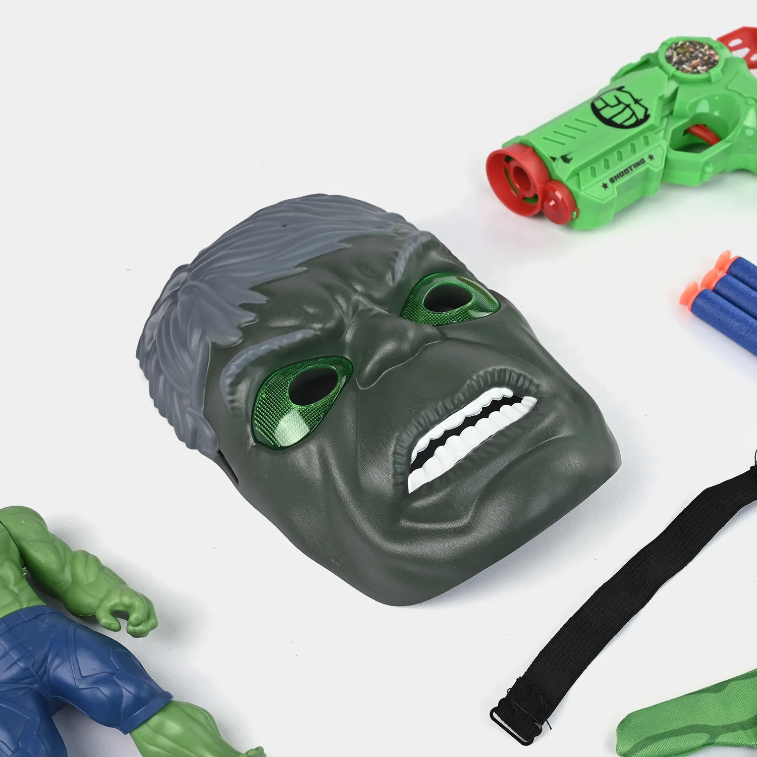 Action Figure Set with Dart Blaster - Image 2