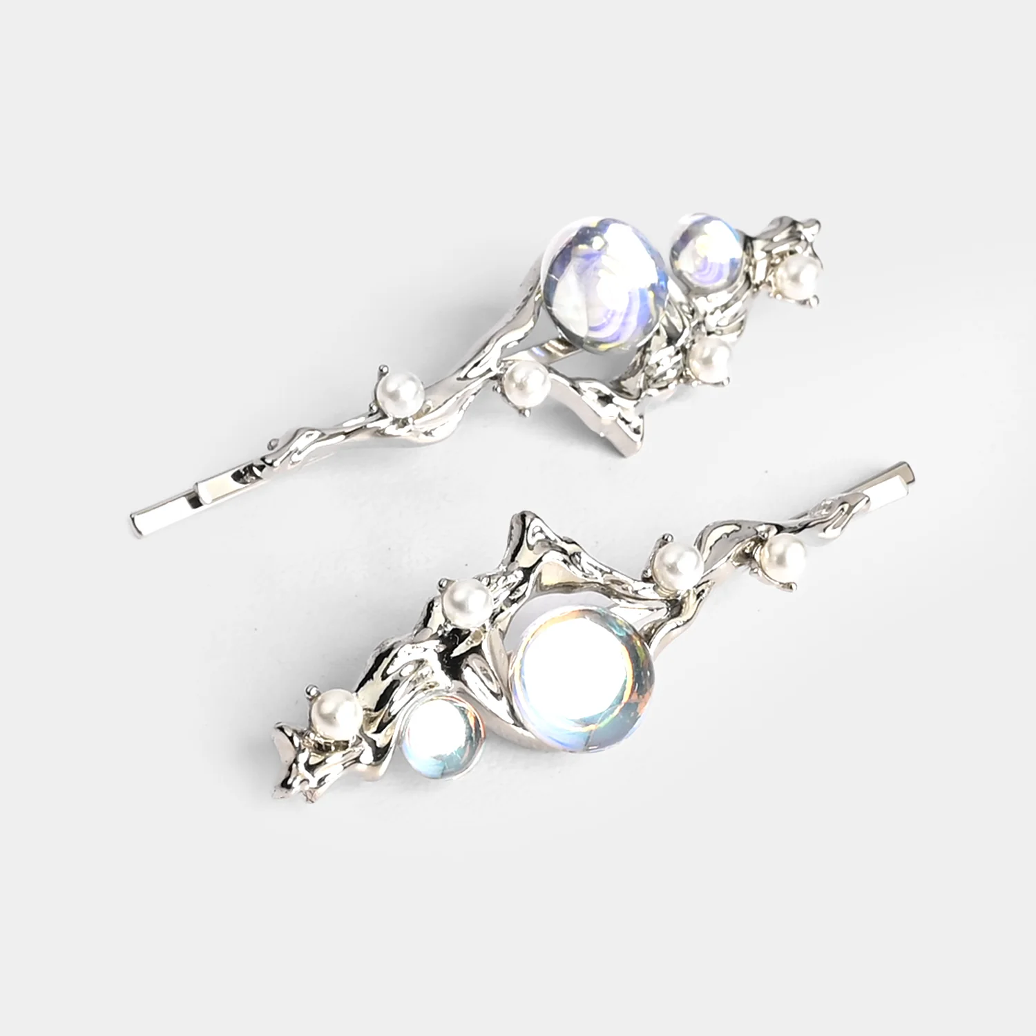 Elegant Hair Clip Set – 2 Pieces