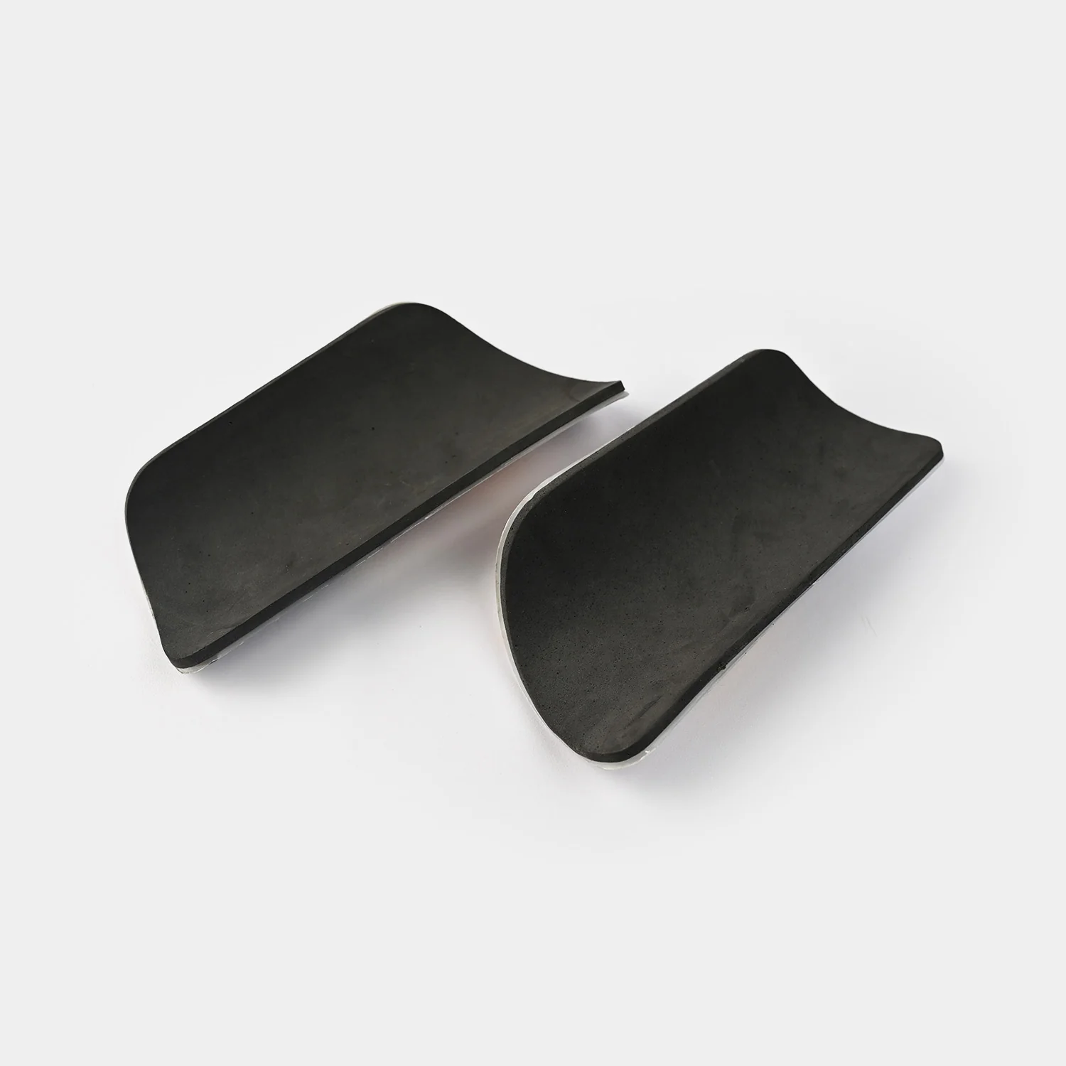 Football Shin Guards Pair | L - Image 2