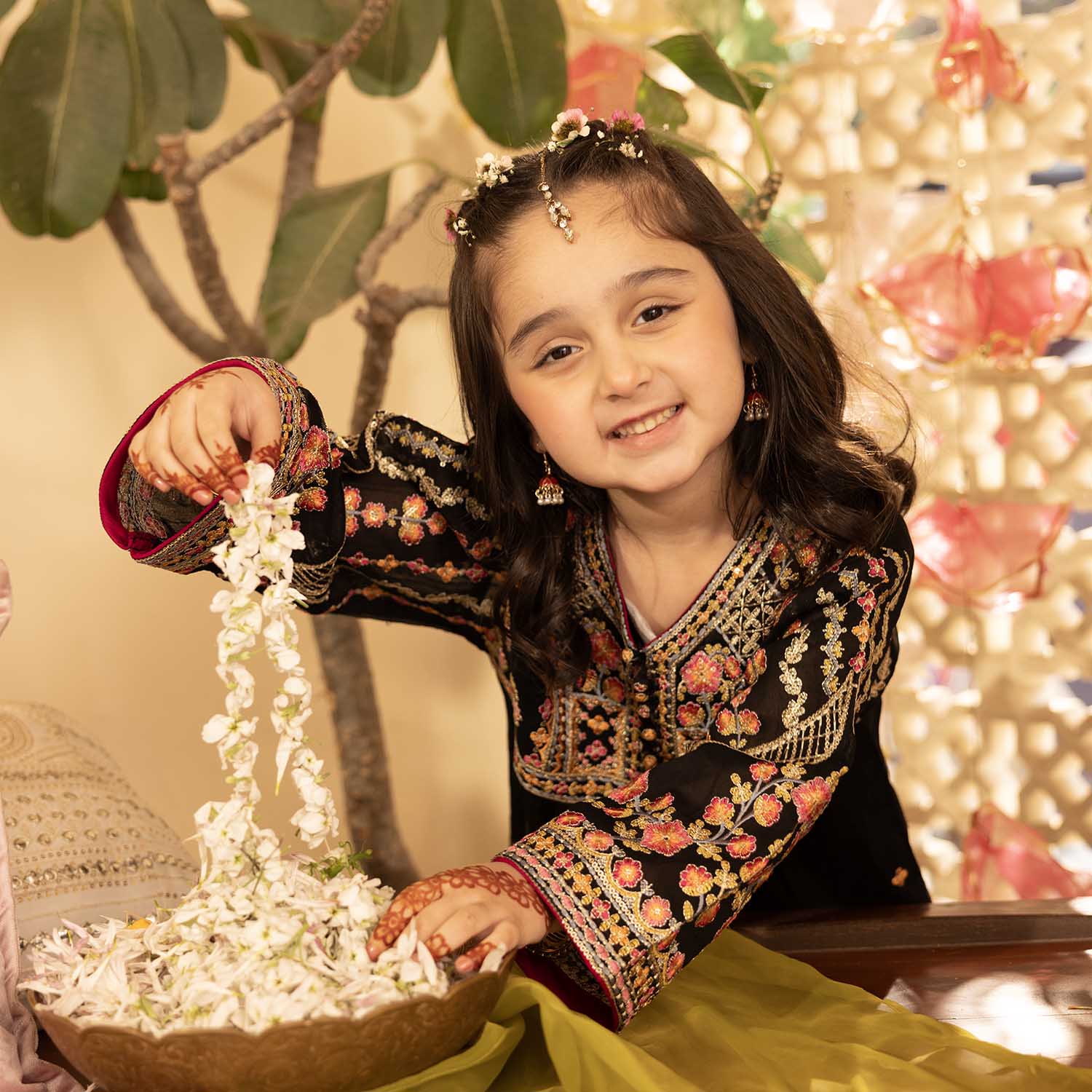 Girls Chiffon 4Pcs Suit Zaib-BLACK - Image 4