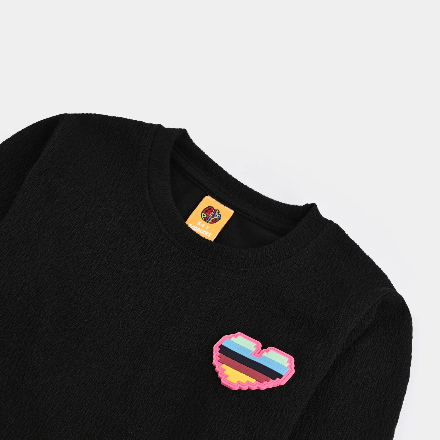 Girls Poly Crinkle T-Shirt Heart - Black - Image 2
