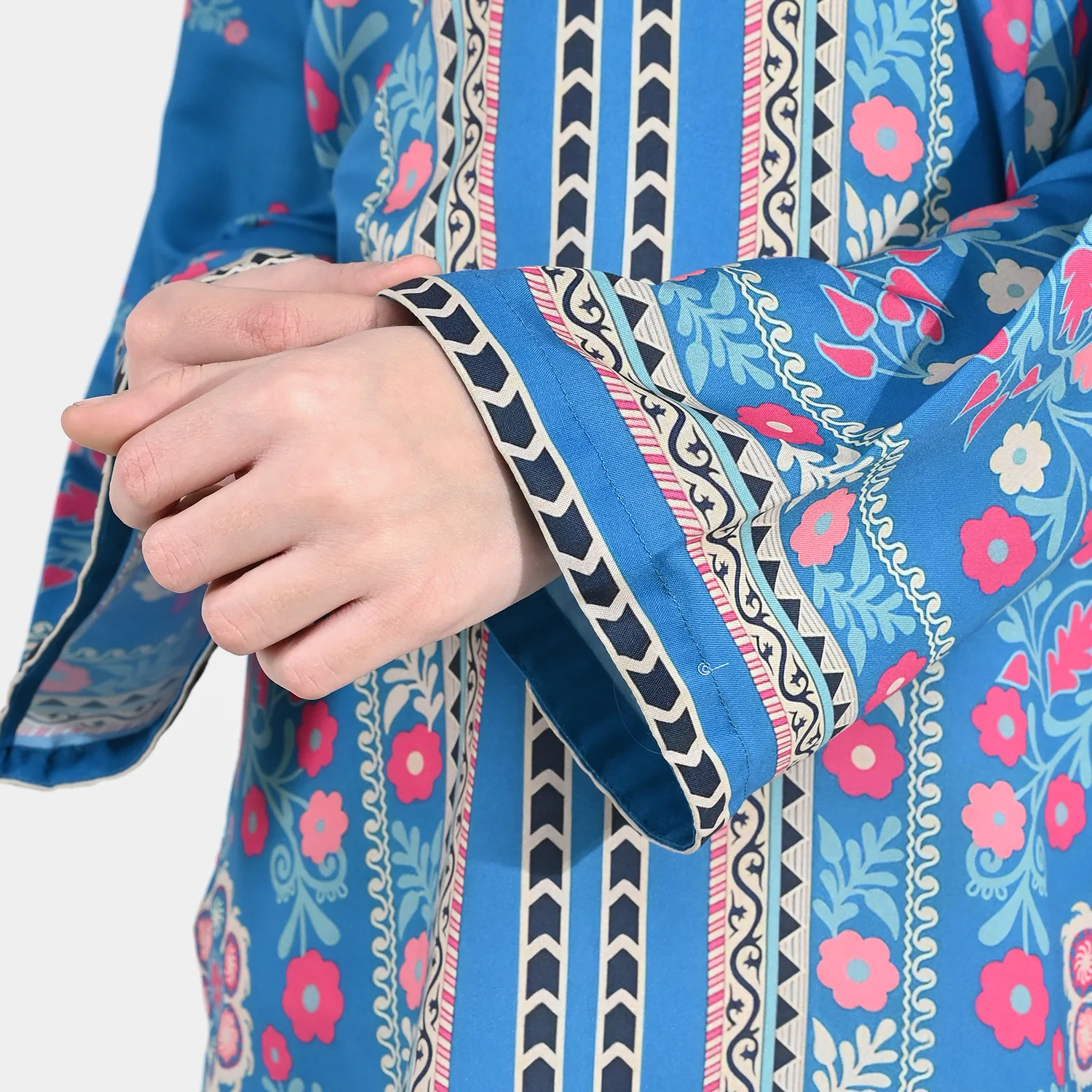 Girls Poly Lawn Printed Kurti (Mandala) – Blue - Image 4