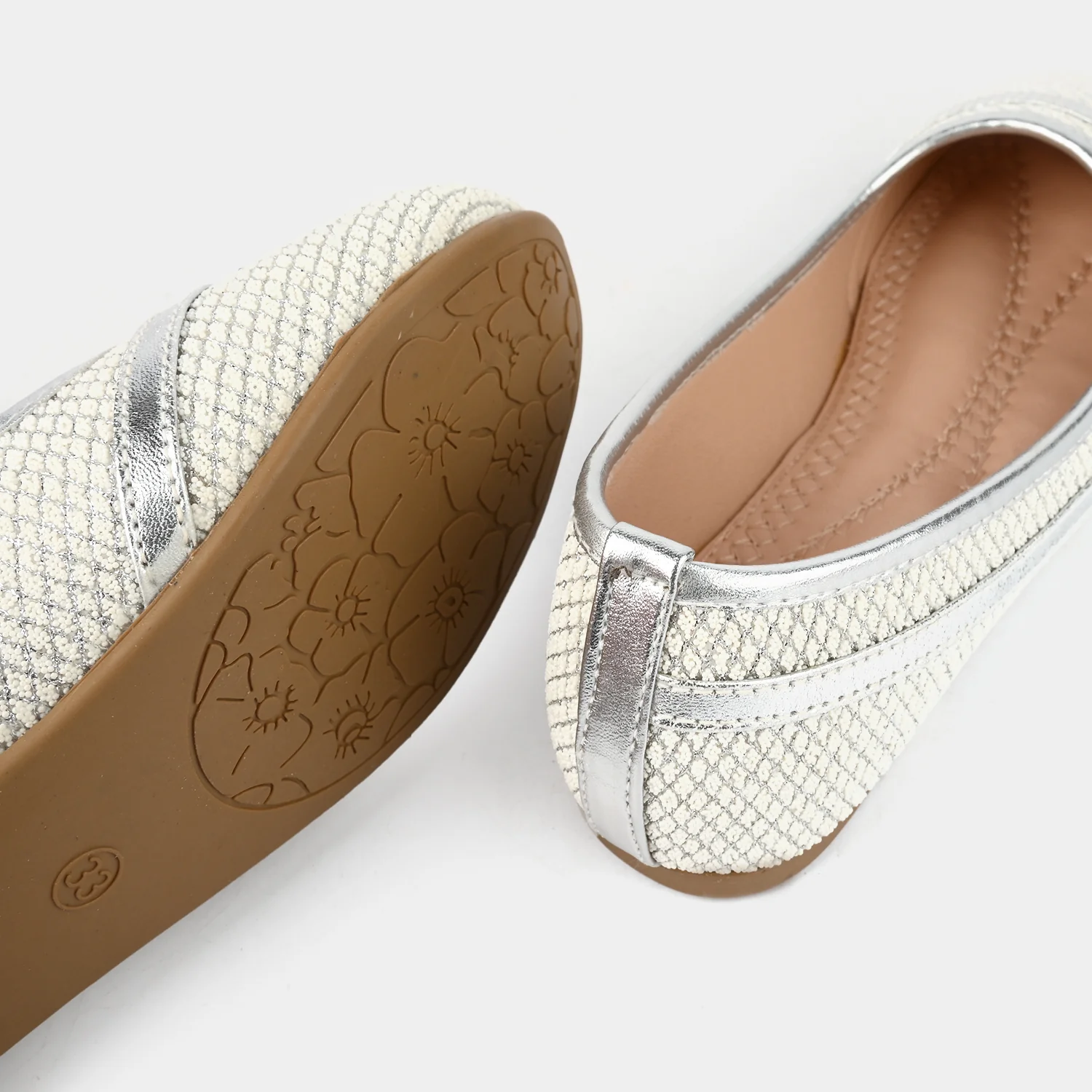 Girls Pumps 1344 - Silver - Image 2