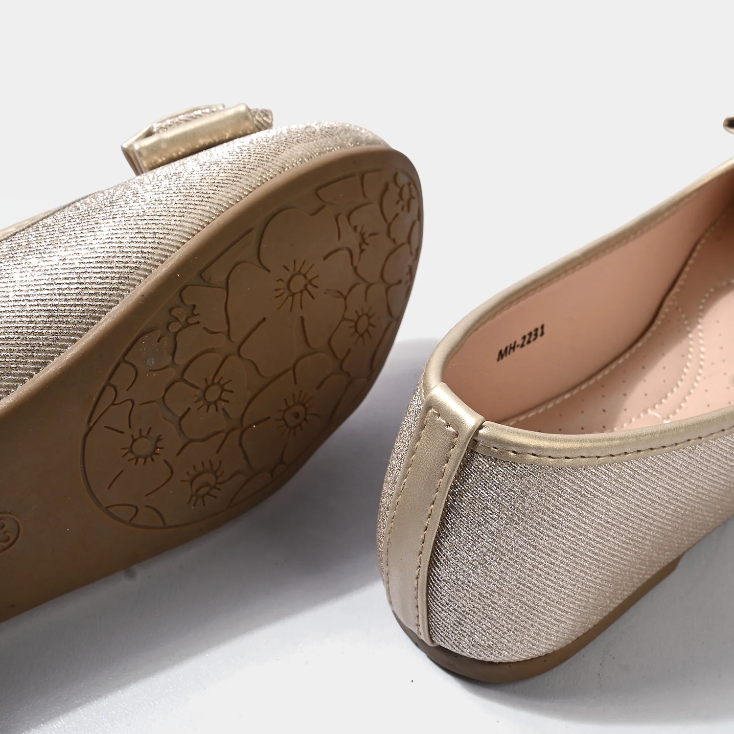 Girls Pumps MH-2231-GOLDEN - Image 2
