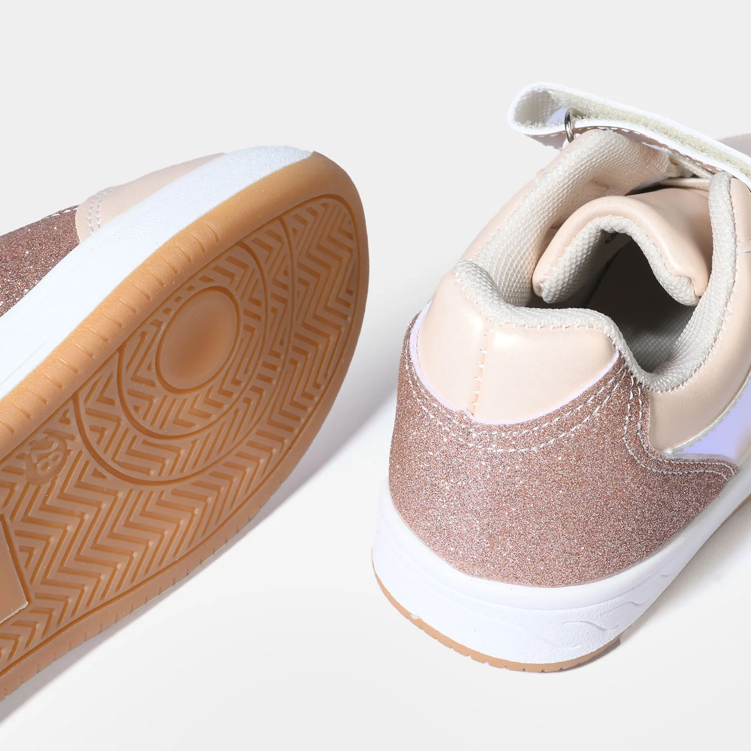 Girls Sneakers GT250562 - Golden - Image 2
