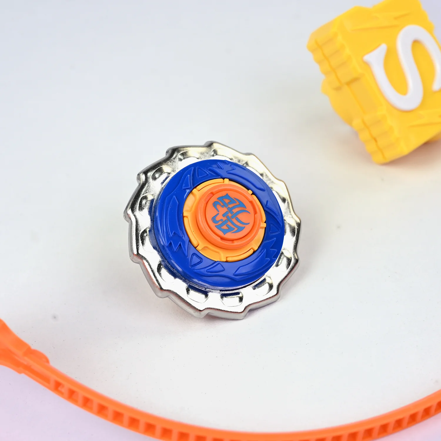 Alloy Beyblade Gyro Battle Set - Image 2