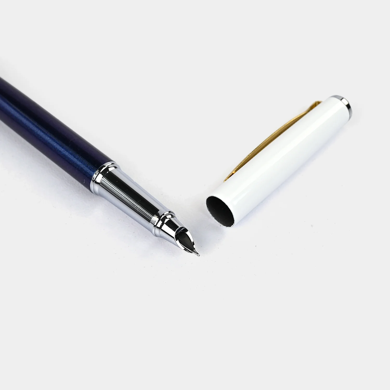 Fancy Ink Pen with Plastic Case - Image 2