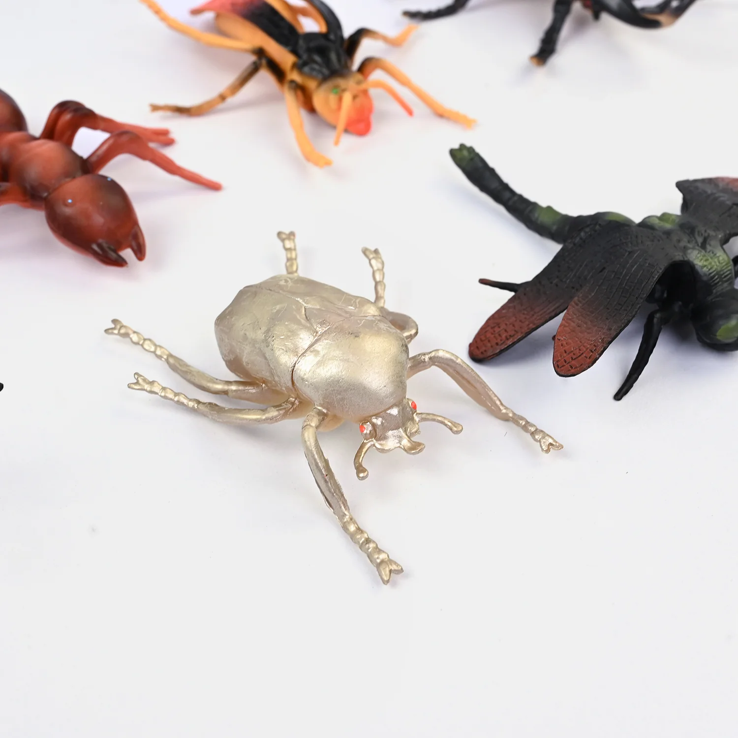 Miniature Animal Insects Set - Image 2
