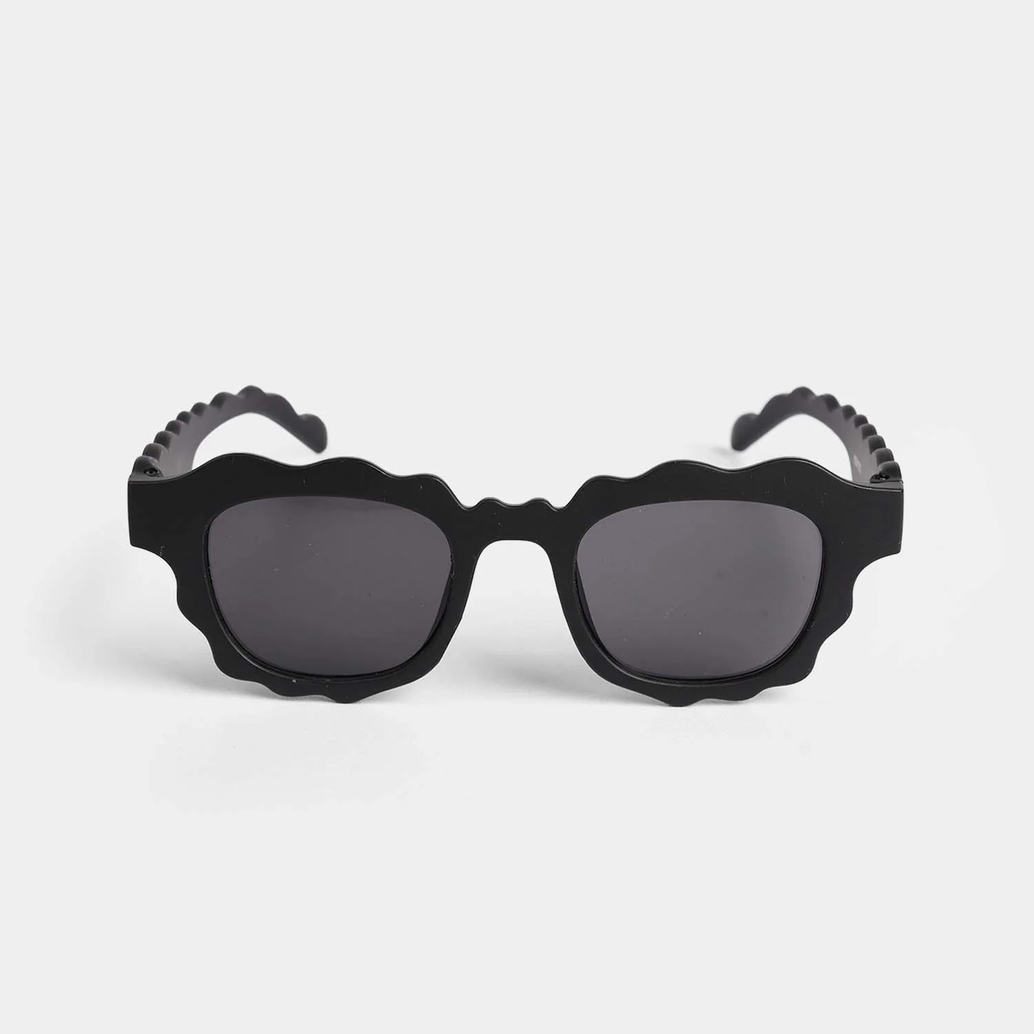 Stylish & Elegant Sunglasses for Kids - Image 2