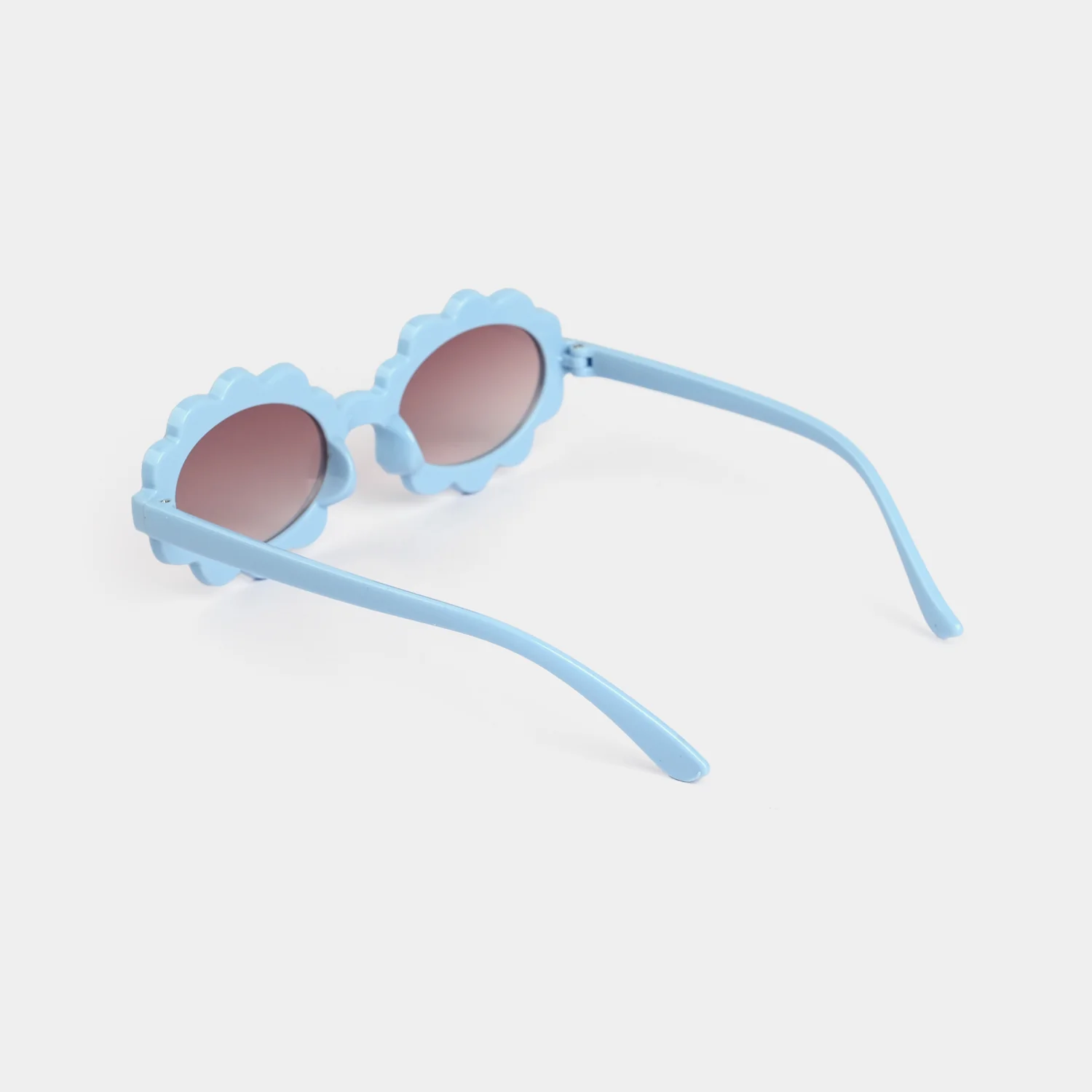 Stylish & Elegant Sunglasses for Kids - Image 3