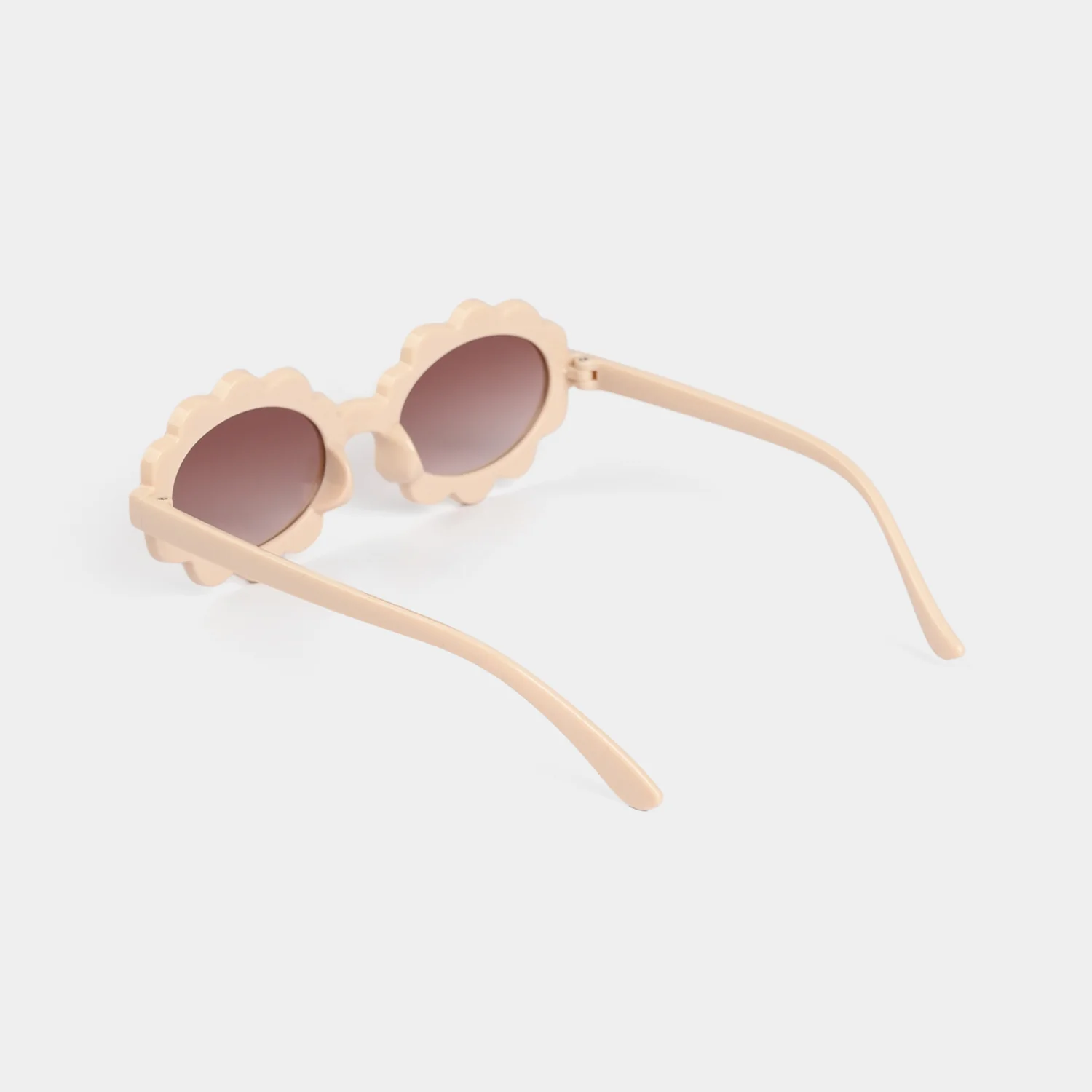 Stylish & Elegant Sunglasses for Kids - Image 3