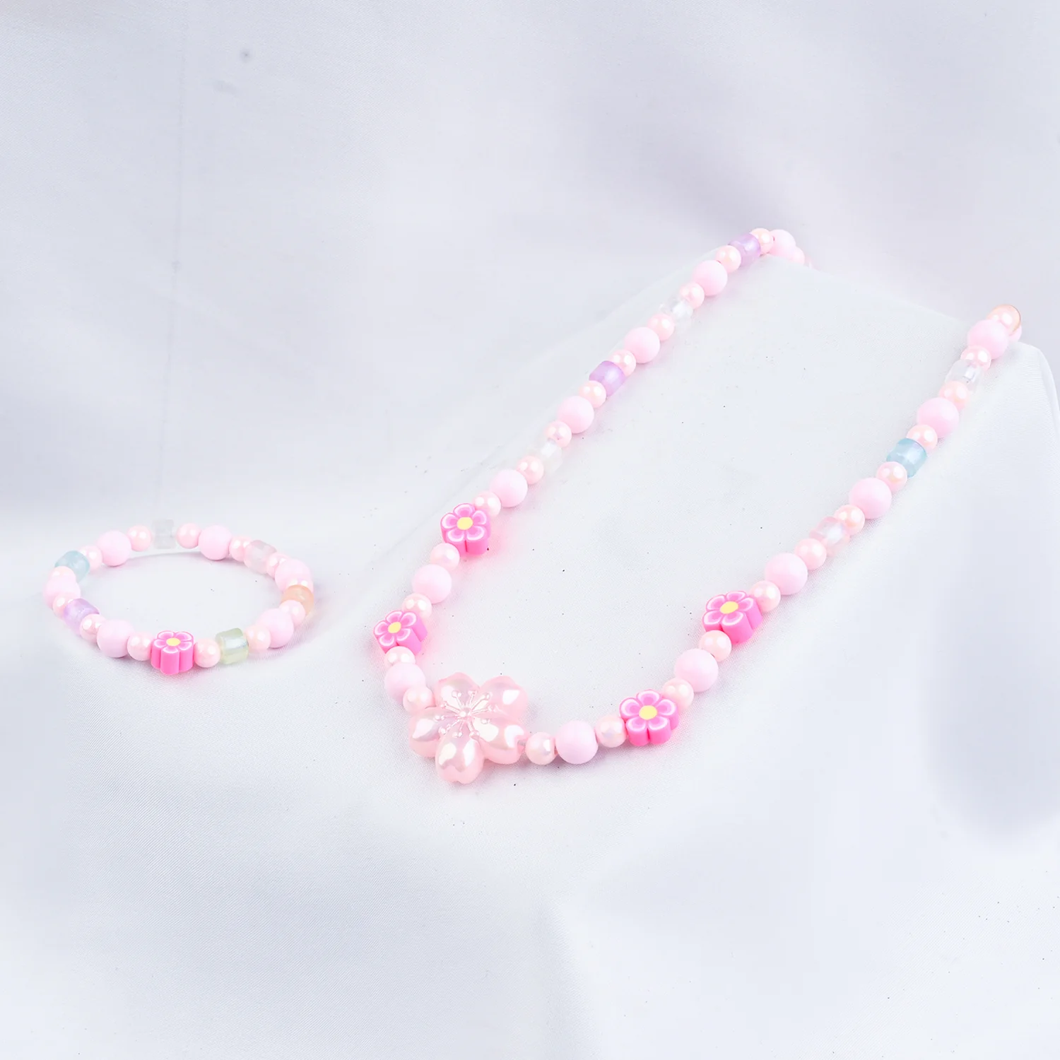 GIRLS ELEGANT BEADED NECKLACE & BRACELET