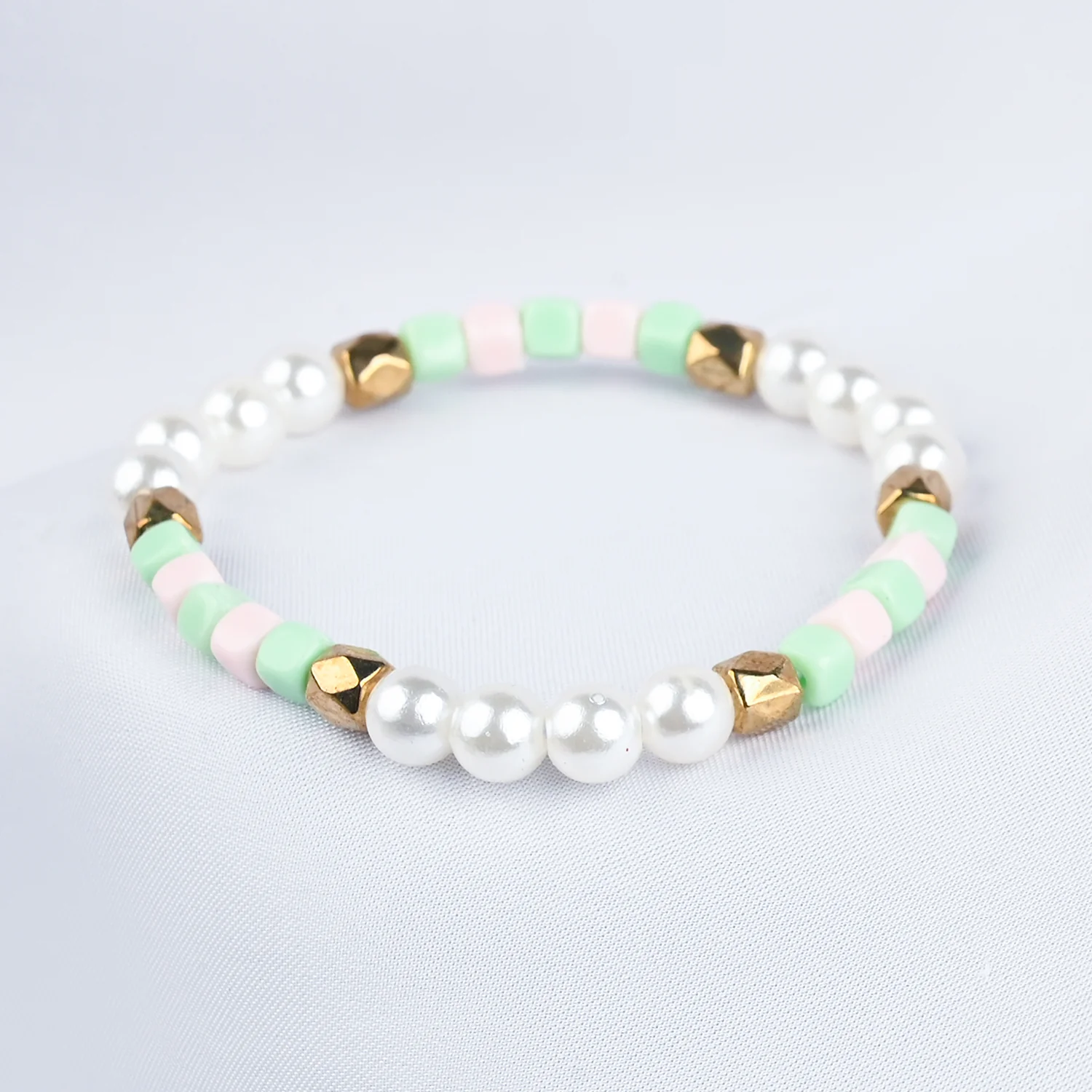 GIRLS ELEGANT BEADED NECKLACE & BRACELET - Image 2