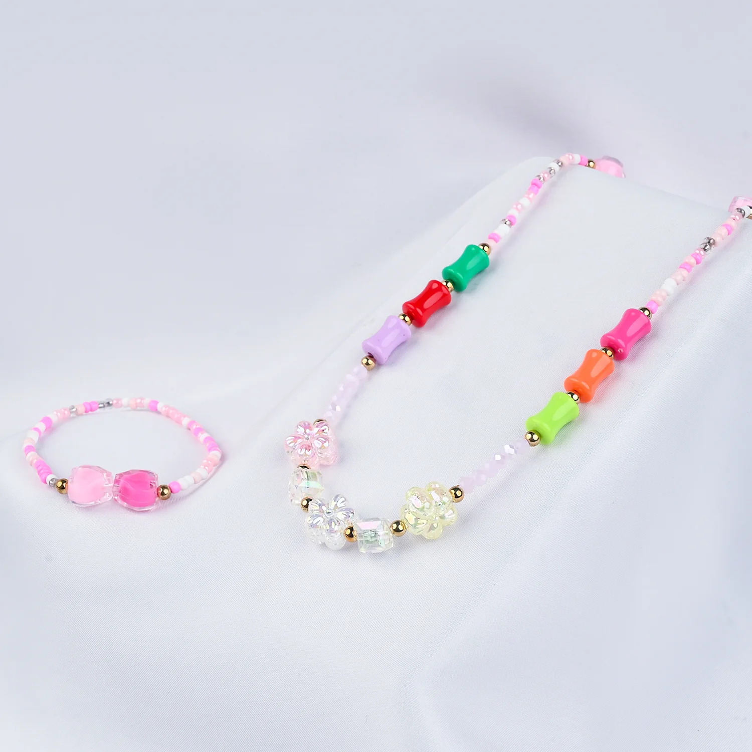 GIRLS ELEGANT BEADED NECKLACE & BRACELET