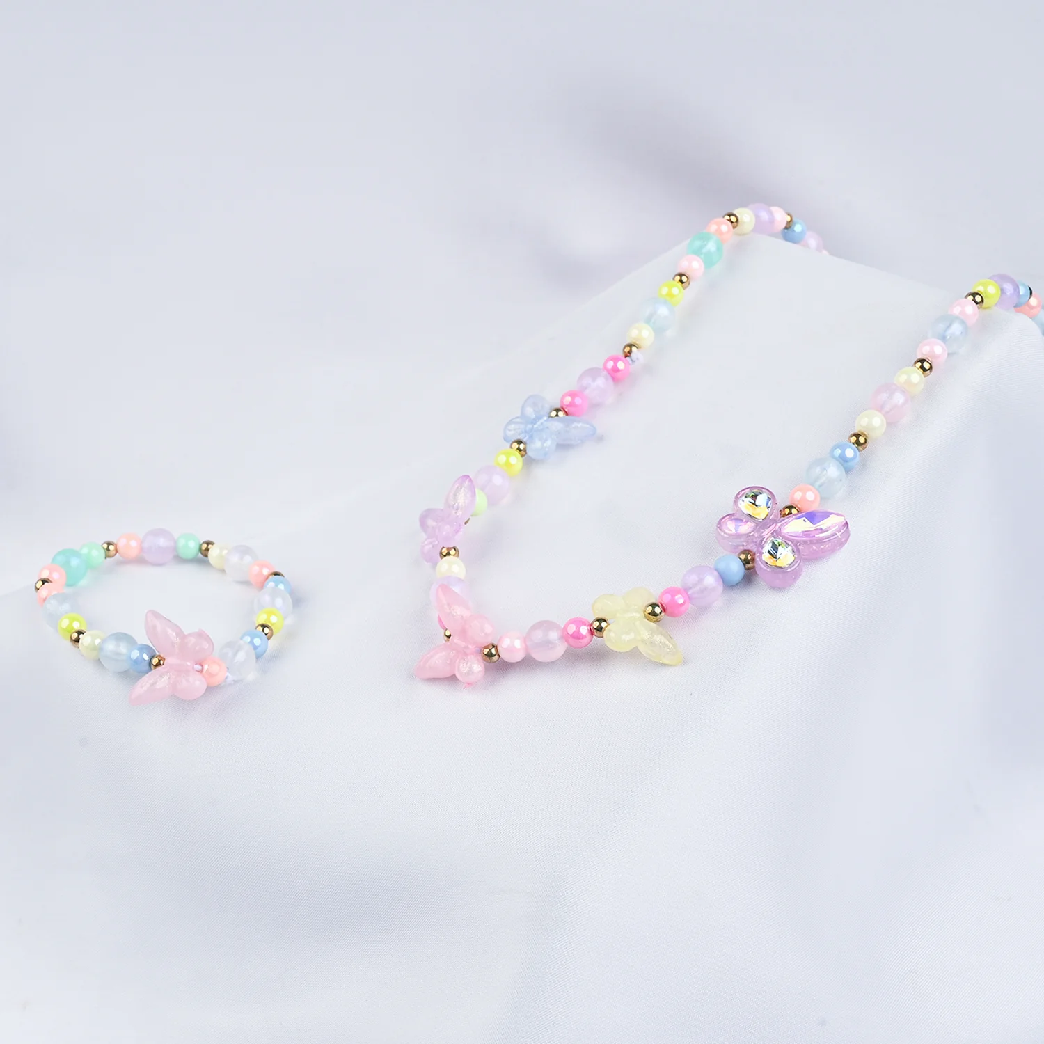 GIRLS ELEGANT BEADED NECKLACE & BRACELET