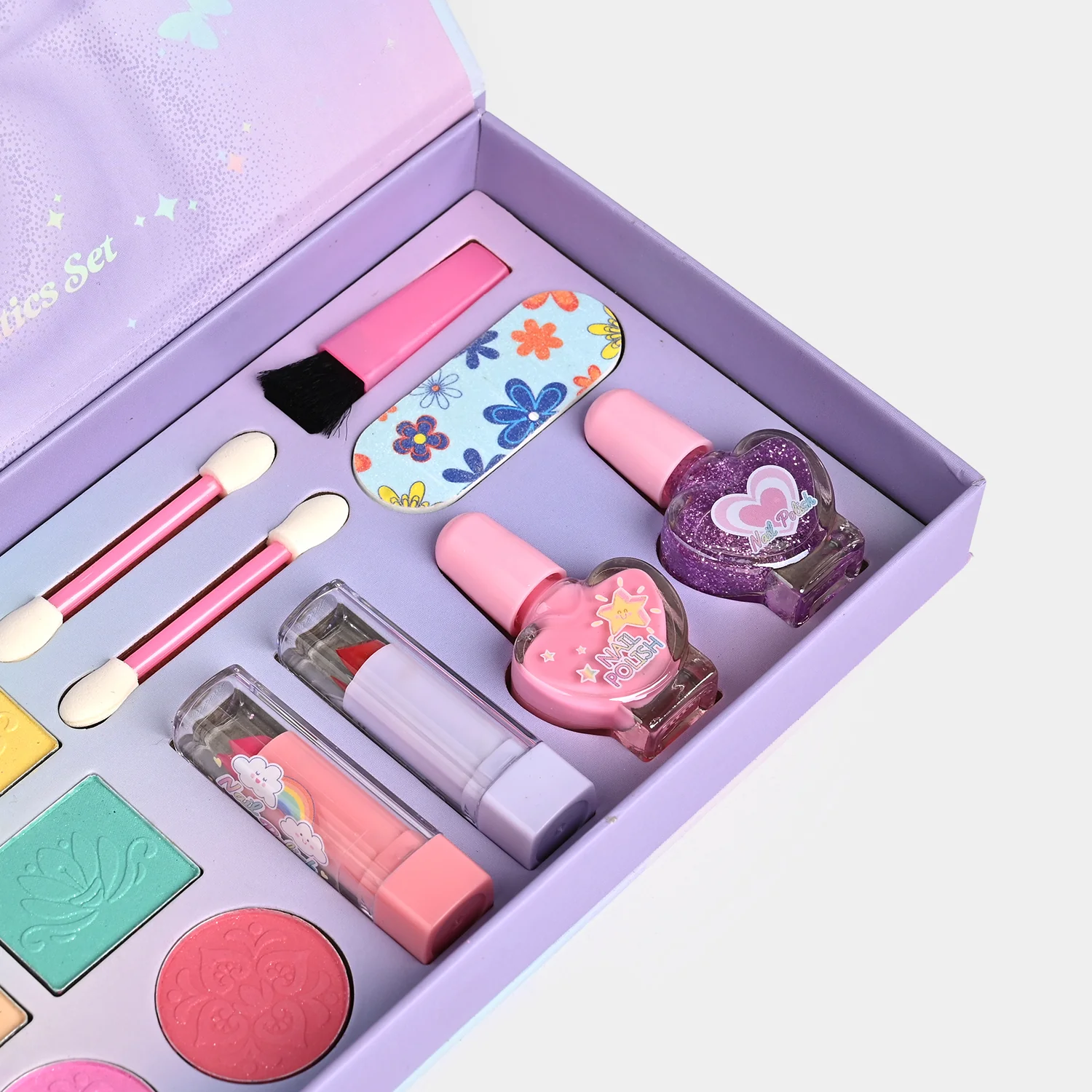 Adorable Makeup Set for Girls - Image 4