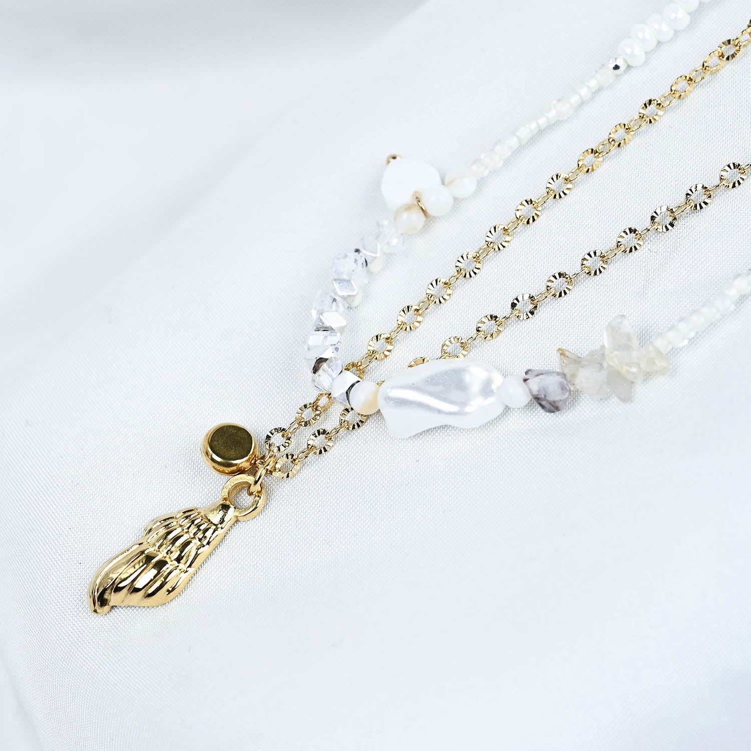 Cute & Stylish Pendant Necklace For Girls - Image 2